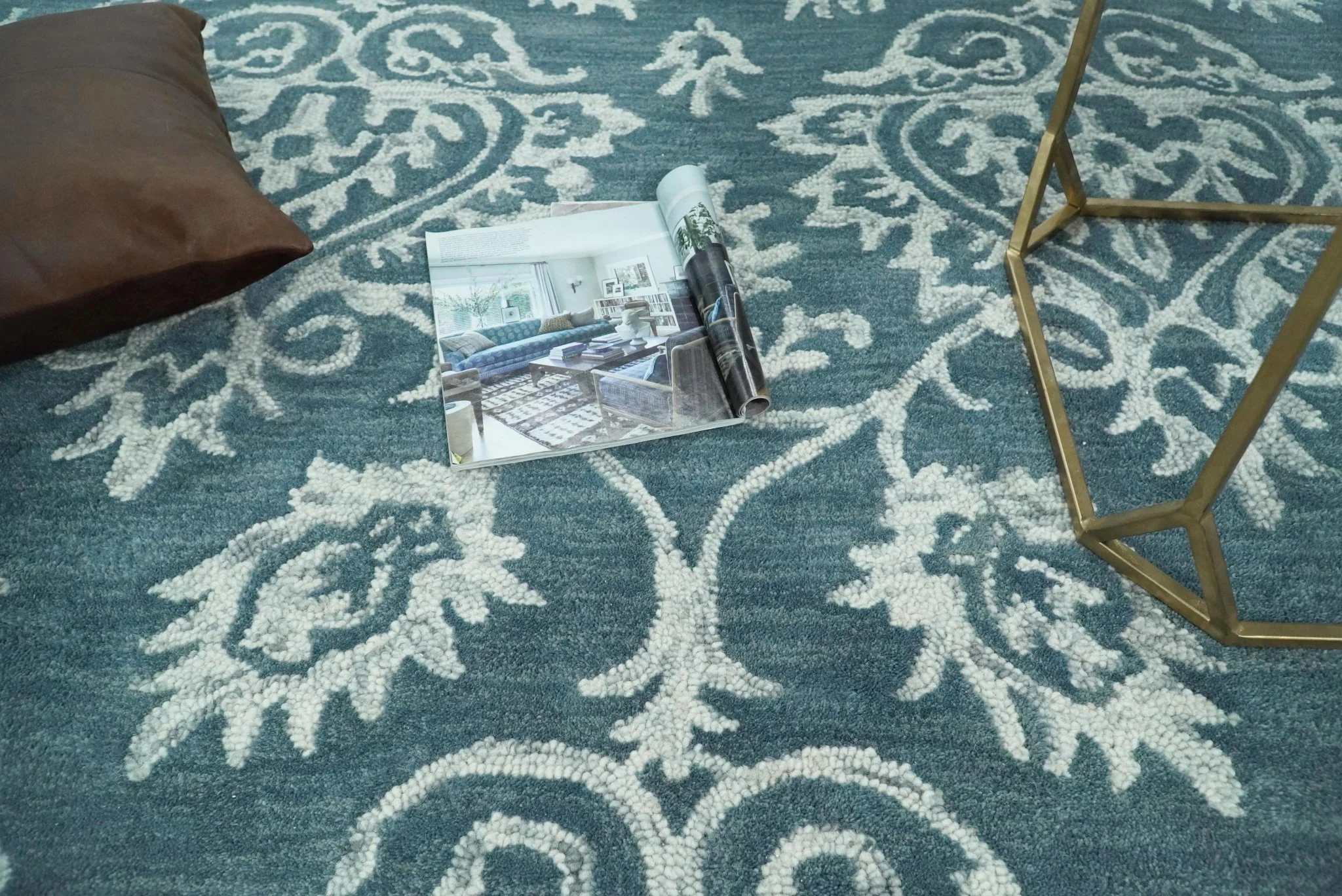 Contemporary Hand Tufted Blue and Ivory Wool Area Rug - Image 5
