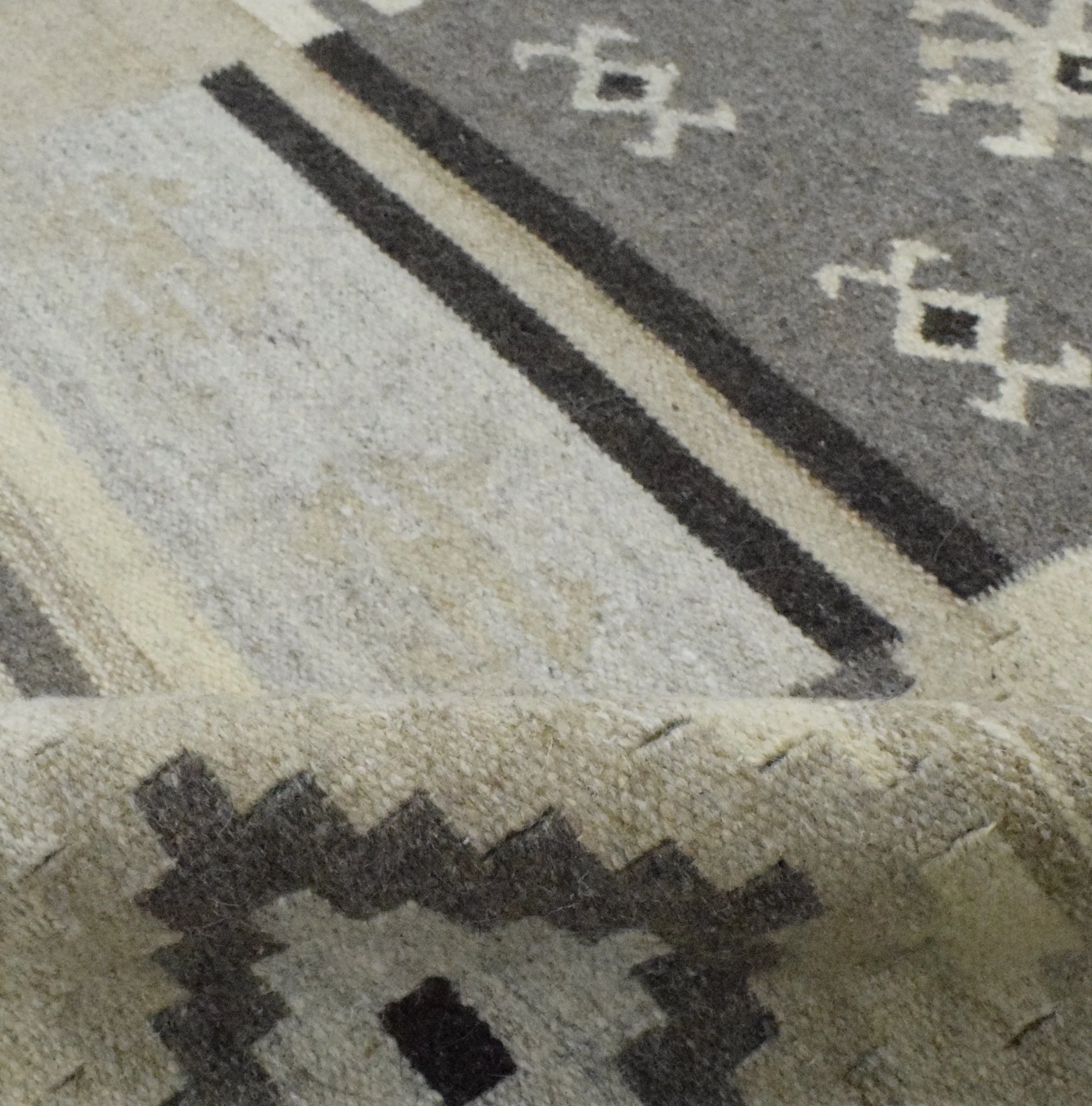 5x8 Dhurrie Rug, Beige Brown Tribal Pattern Wool Rug - Image 6