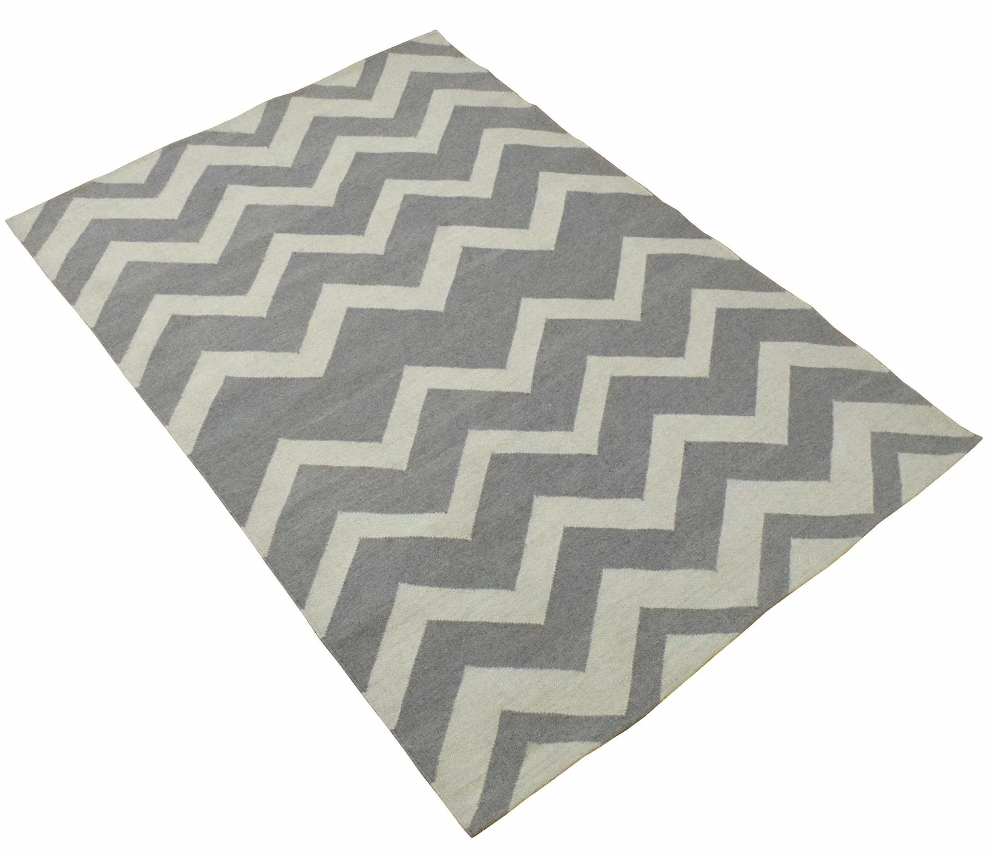5x8 Dhurrie Rug, Gray and White Chevron Pattern Rug - Image 3