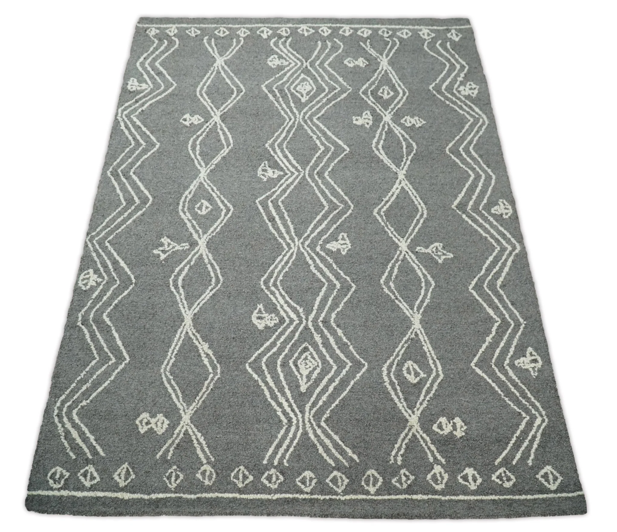 5x8 Gray and White Tribal Hand Hooked Textured Loop Area Rug | TRIB1 - Image 11