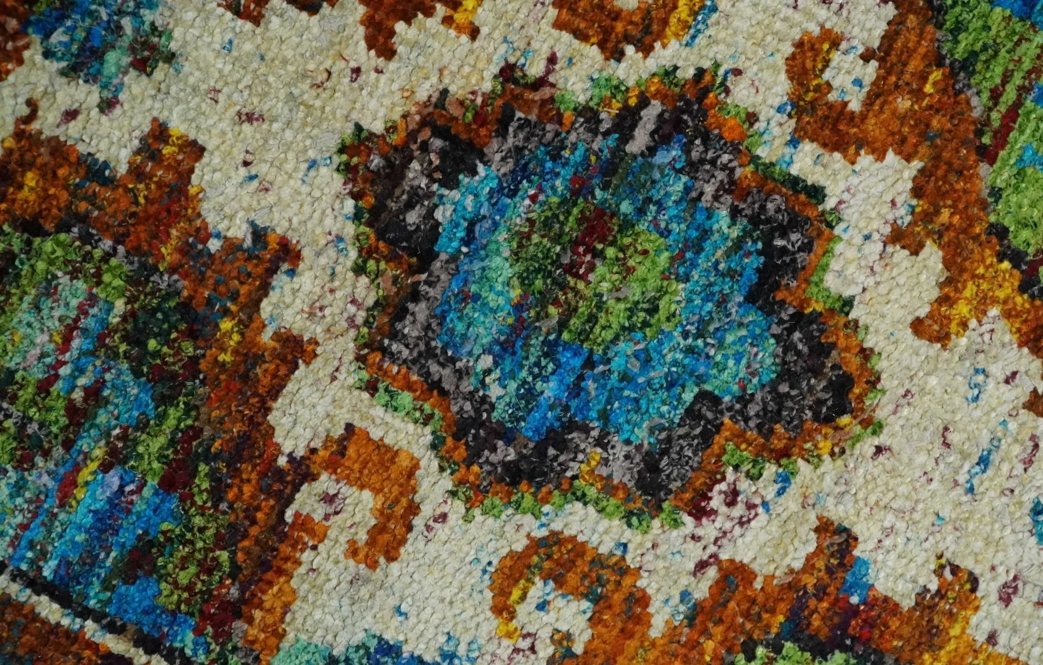 5x8 Hand Knotted Blue, Ivory and Gold Modern Persian made of Recycled Silk Area Rug | OP81 - Image 2