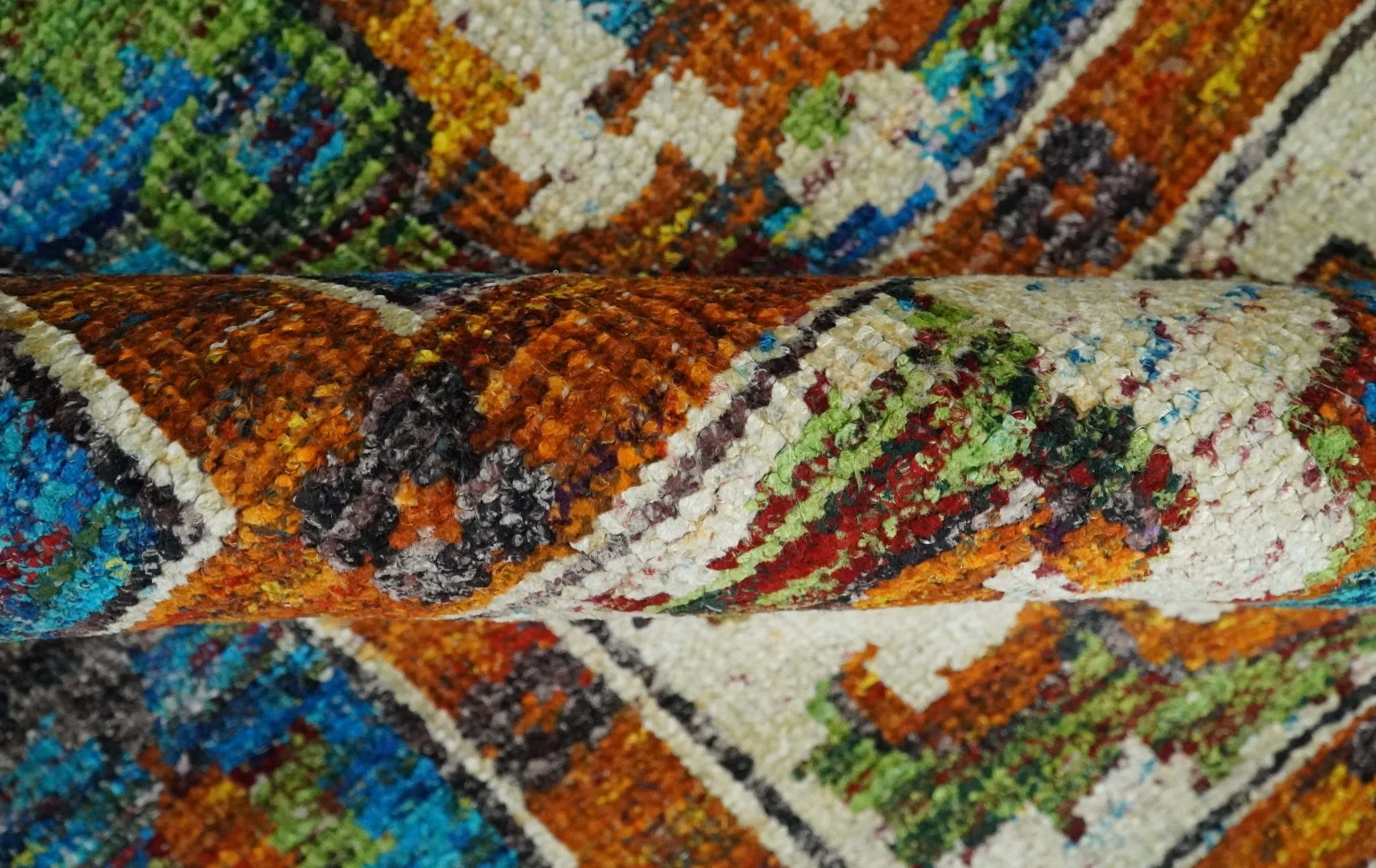 5x8 Hand Knotted Blue, Ivory and Gold Modern Persian made of Recycled Silk Area Rug | OP81 - Image 6