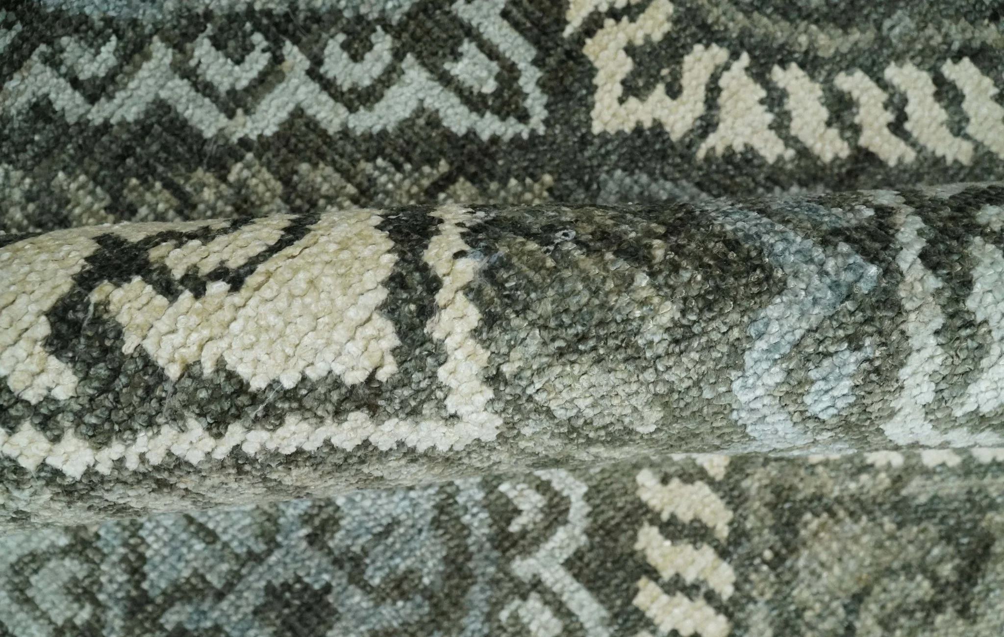 5x8 Hand Knotted Charcoal, Blue and  Ivory Antique Persian Style Contemporary Bamboo Silk Area Rug | OP88 - Image 6