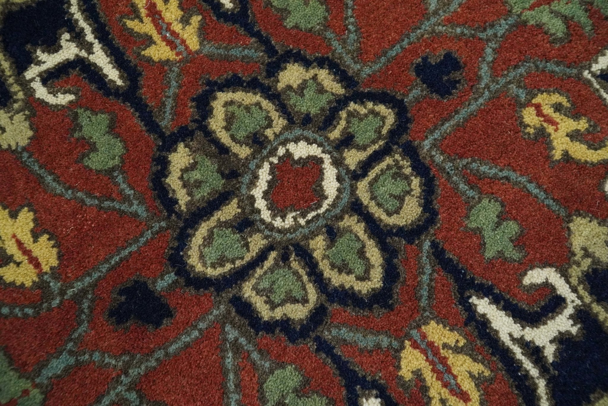 5x8 Handmade Rust and Blue made with fine wool Area Rug |  TRDCP11858 - Image 4