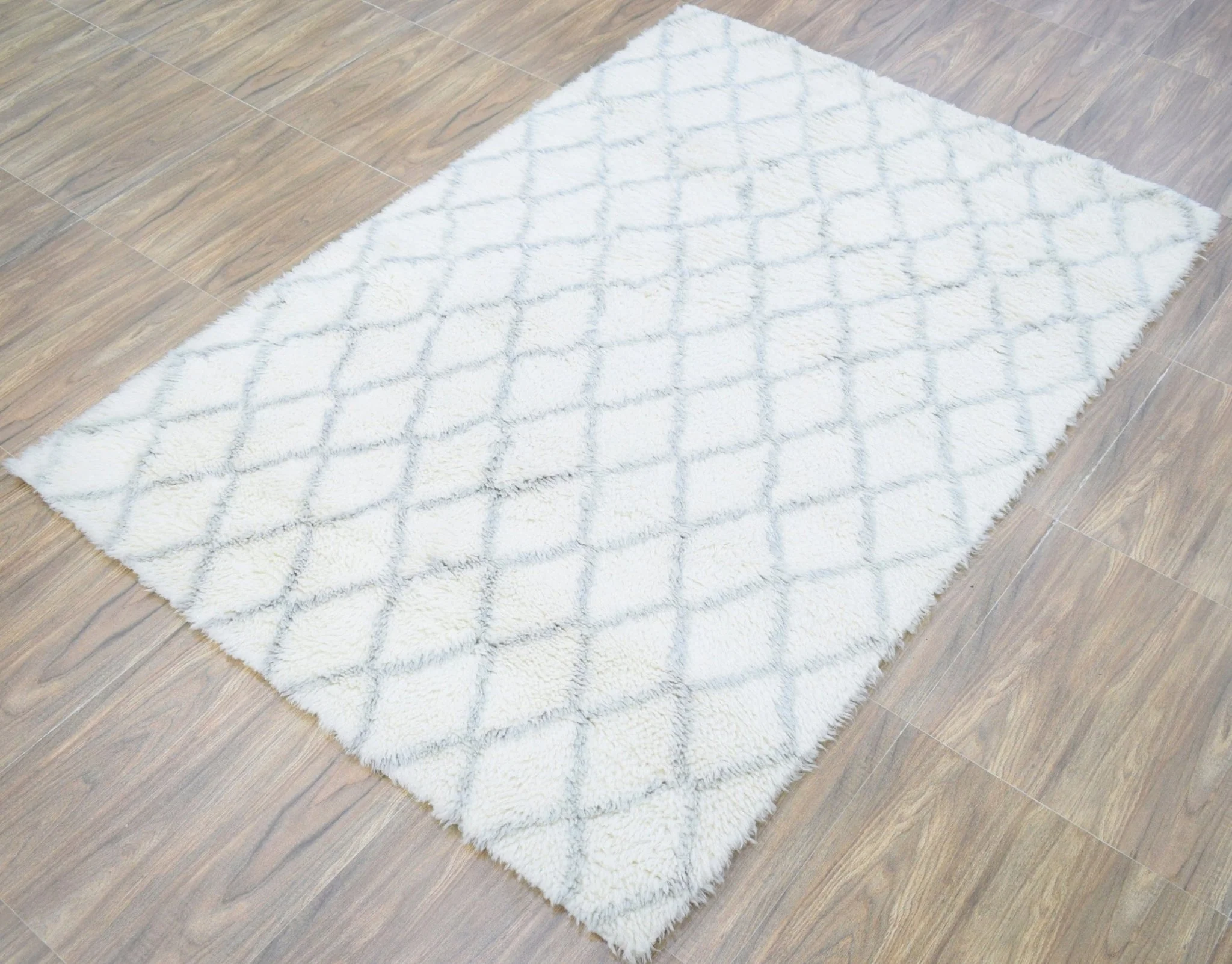 Ivory and Charcoal 4x6, 5x8 Rug Modern Handmade New Zealand Wool Area Rug  The Rug Decor |TRD1715 - Image 3
