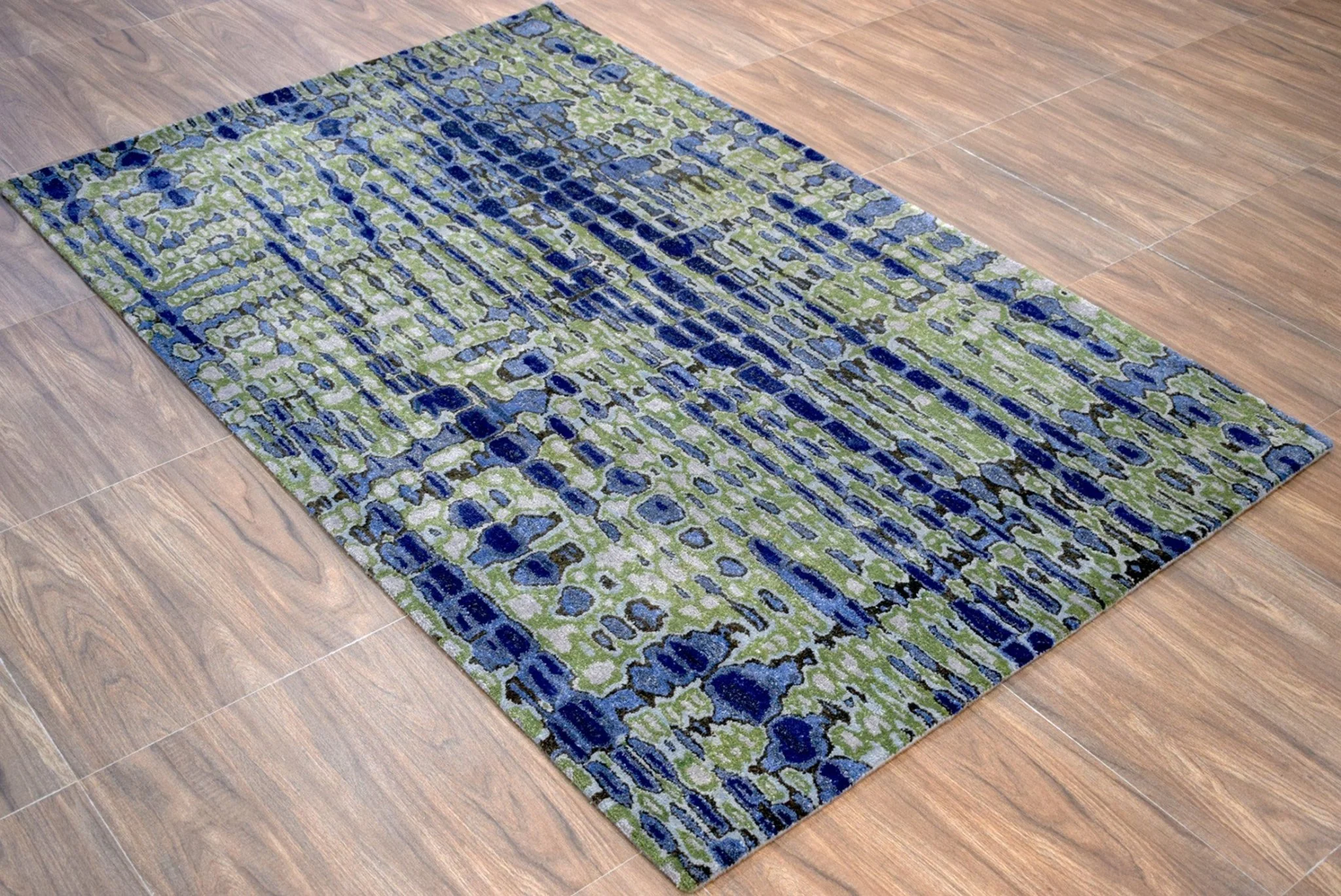 5x8 Rug | Traditional Handmade Wool blended with Viscose Area Rug | The Rug Decor | TRD629858 - Image 4