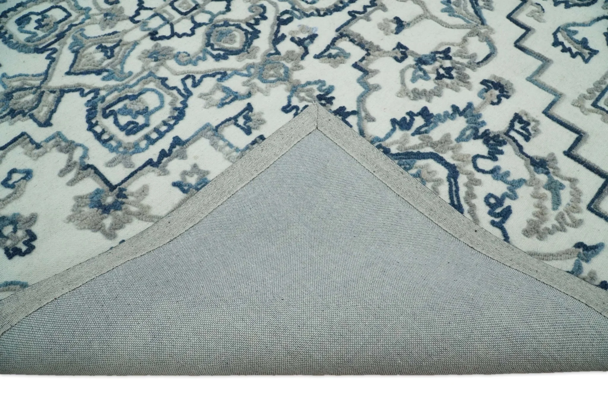 5x8 Hand Hooked Blue and Silver Wool Textured Loop Area Rug | GAR1 - Image 7