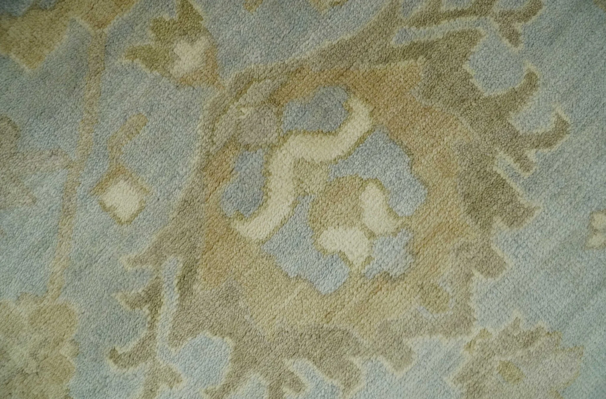 6x8 Hand Knotted Silver and Beige Antique Style Traditional Oushak Wool Rug - Image 4