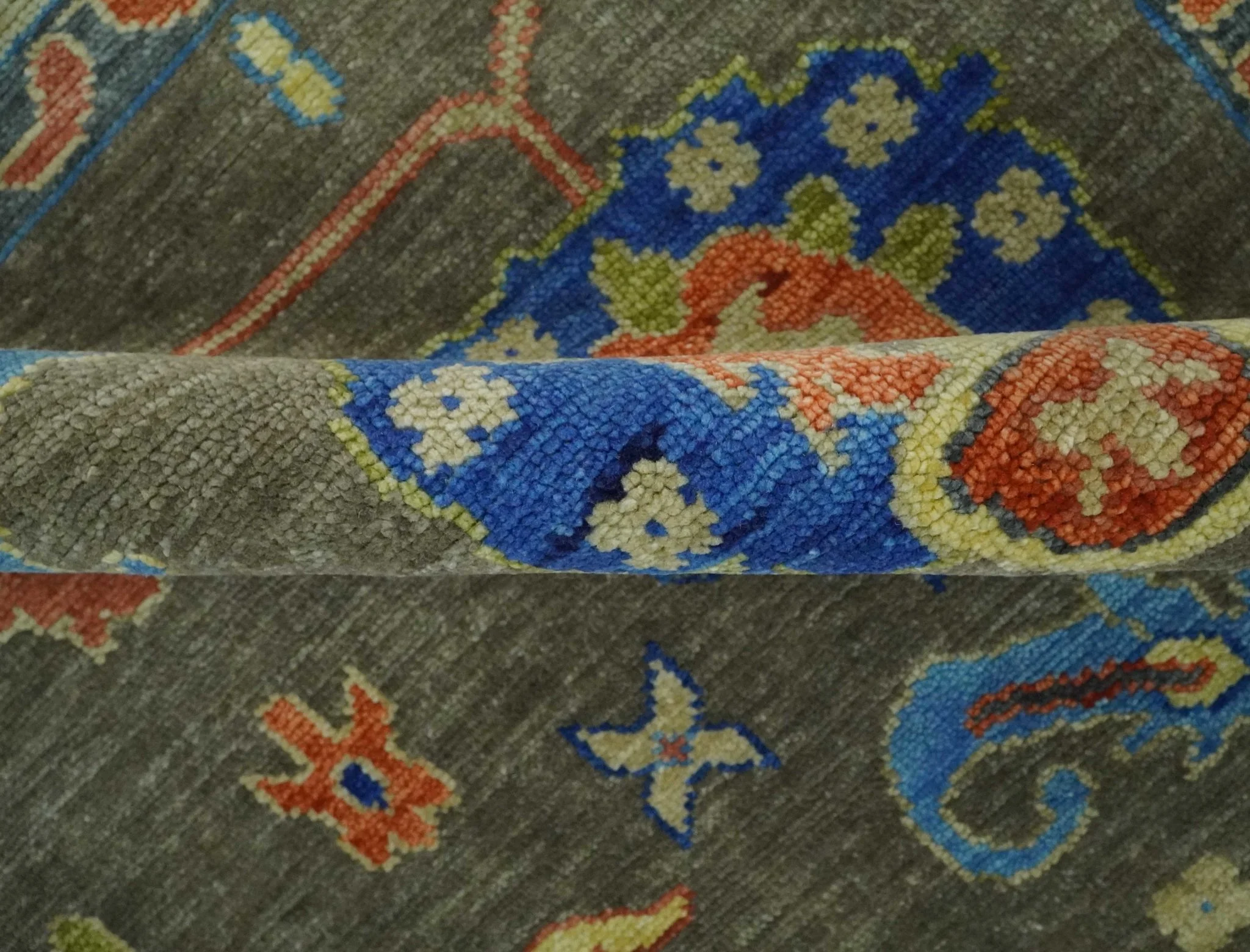 Olive and Blue Vibrant Colorful Traditional Oushak Multi Size wool Area Rug - Image 10