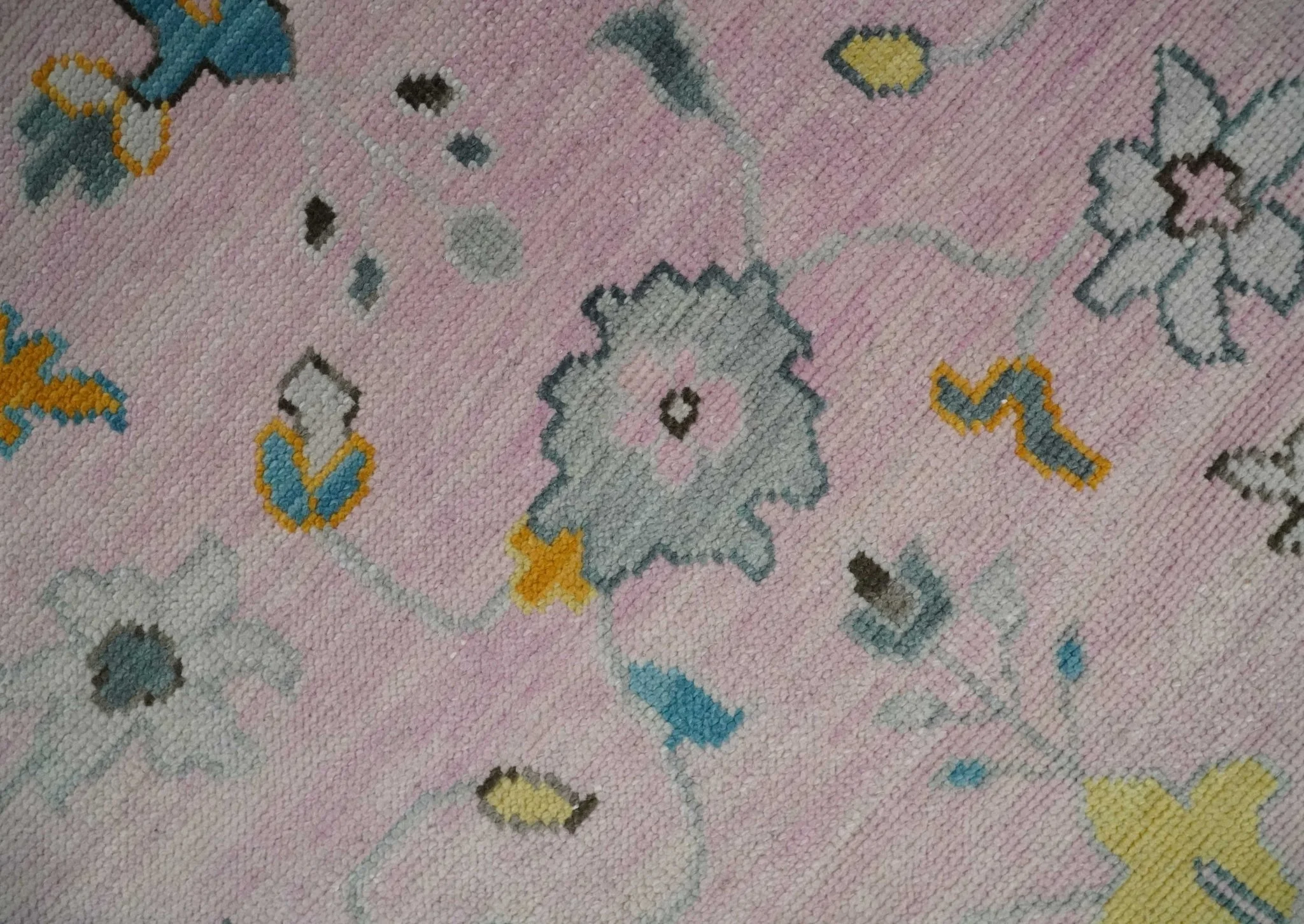 Custom Made Pink and Gray Vibrant Colorful Hand knotted Traditional Oushak wool Area Rug - Image 5