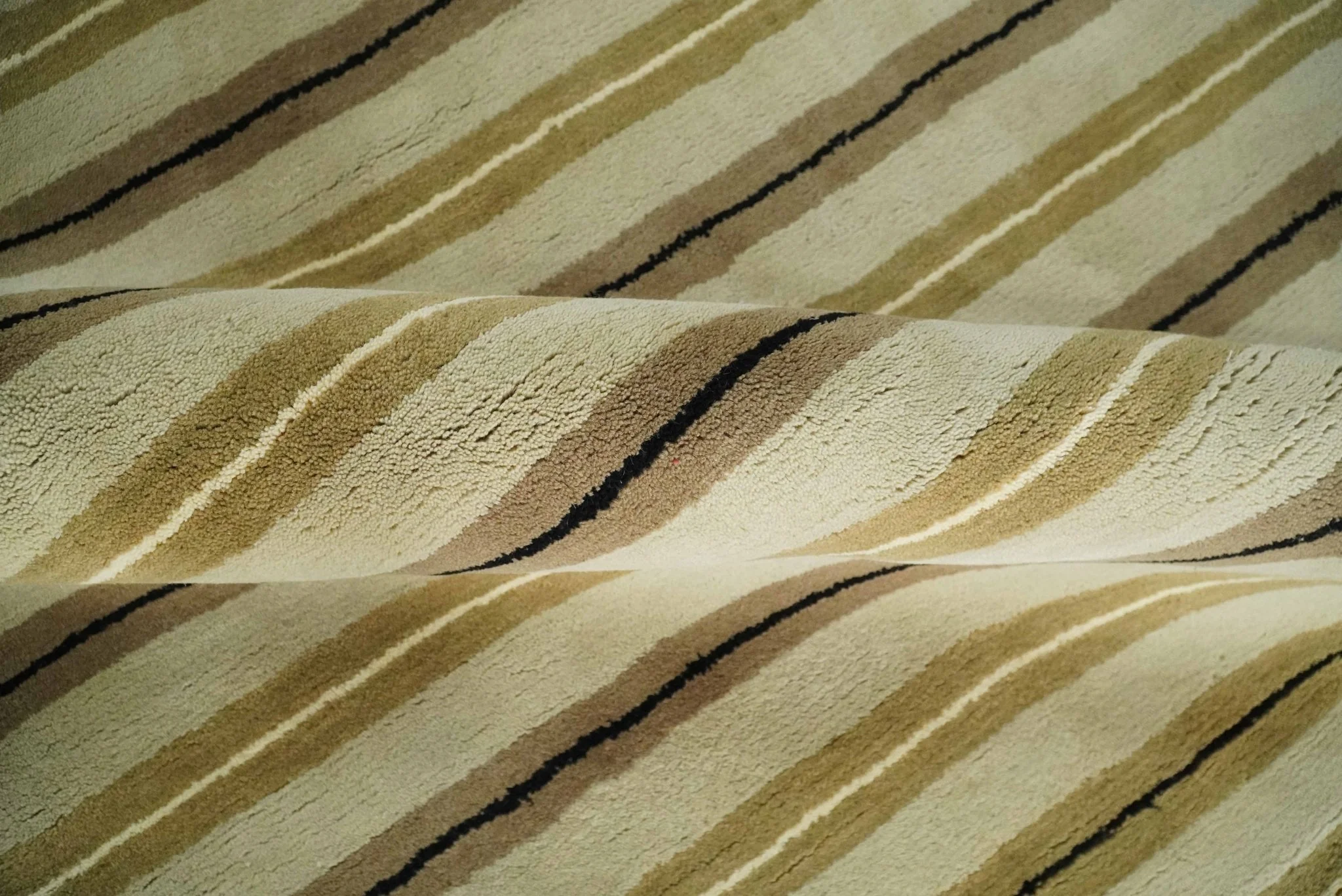 6x8 Beige, Olive and Brown Stripes Hand Tufted Wool Area Rug - Image 7