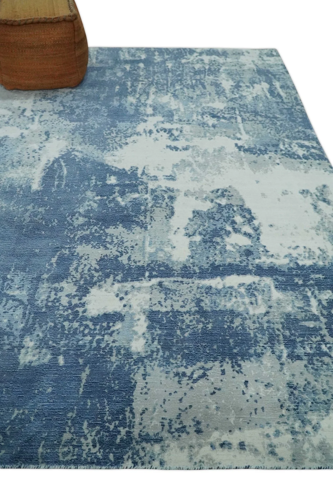 6x9 Blue, Ivory and Gray Modern Abstract Hand Loomed Blended wool and Art silk Area Rug - Image 3