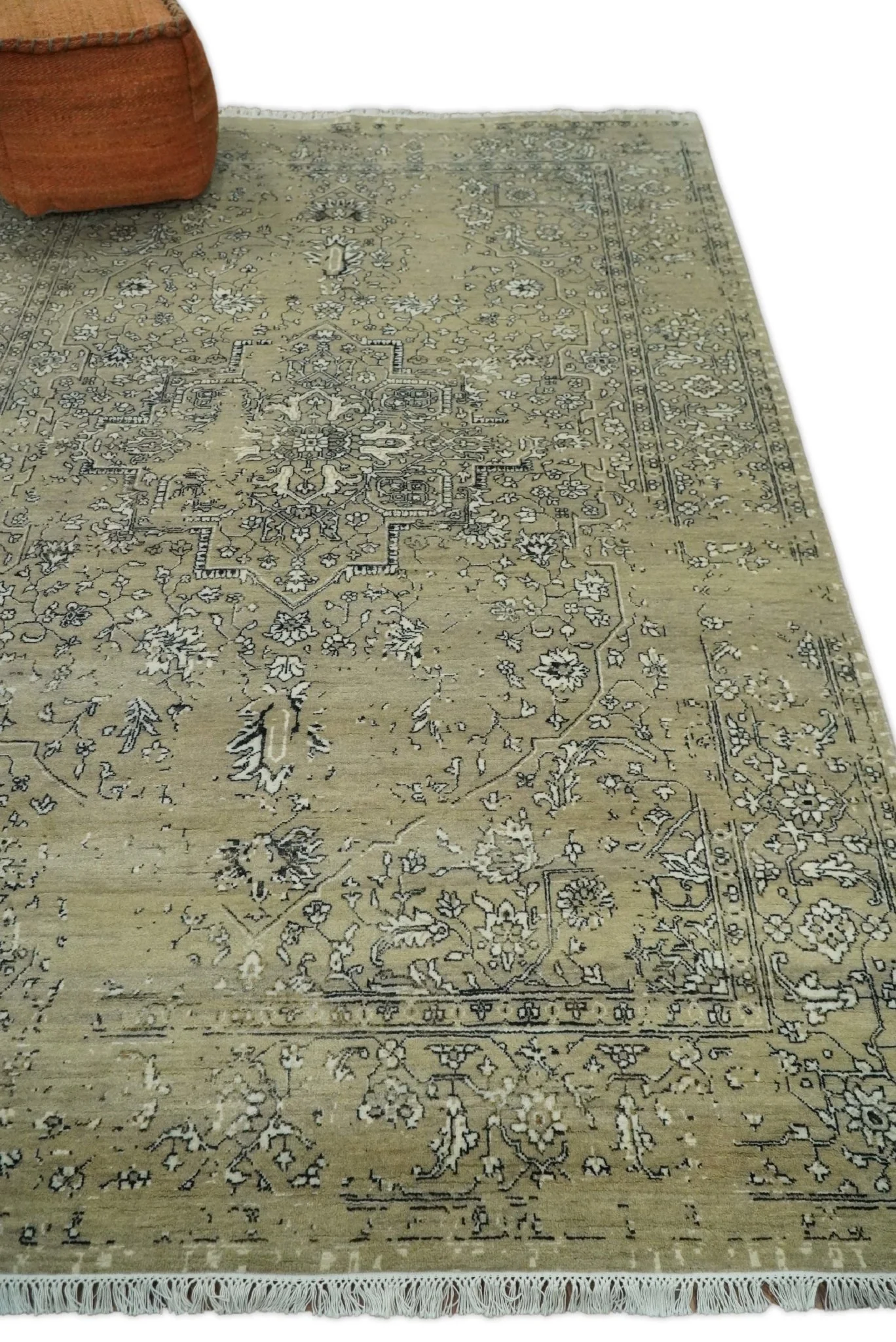 6x9 Fine Hand Knotted Beige and Black Traditional Vintage Persian Style Antique Wool Rug | AGR4 - Image 3