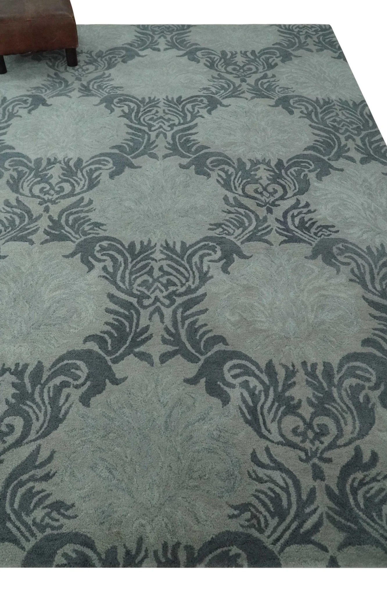 6x9 Gray and Charcoal Ikat Pattern Hand Tufted Wool Area Rug - Image 3