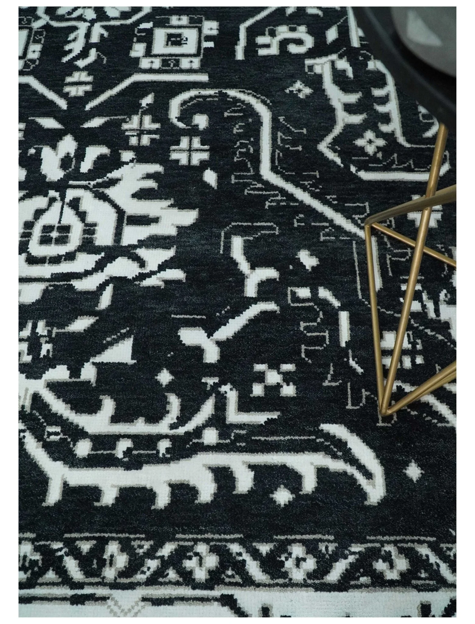 Black and White 6x9, 8x10 and 9x12 Hand Knotted Traditional Persian Oushak Wool and Viscose Rug, Accent Rug | TRDCP840 - Image 5