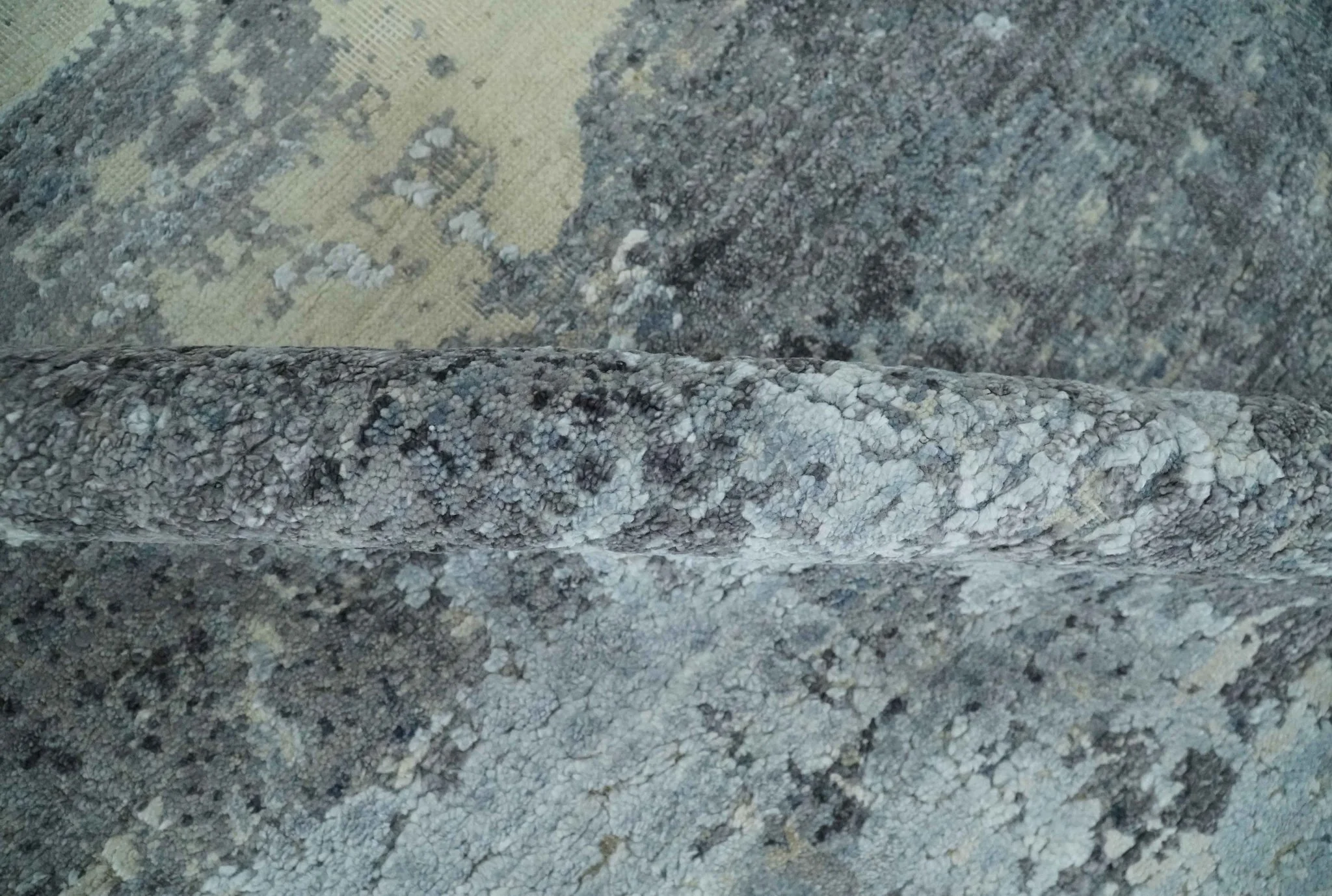8x10 Charcoal, Beige and Gray Modern Abstract Distressed Finish High Low texture Hand Knotted Rug - Image 6