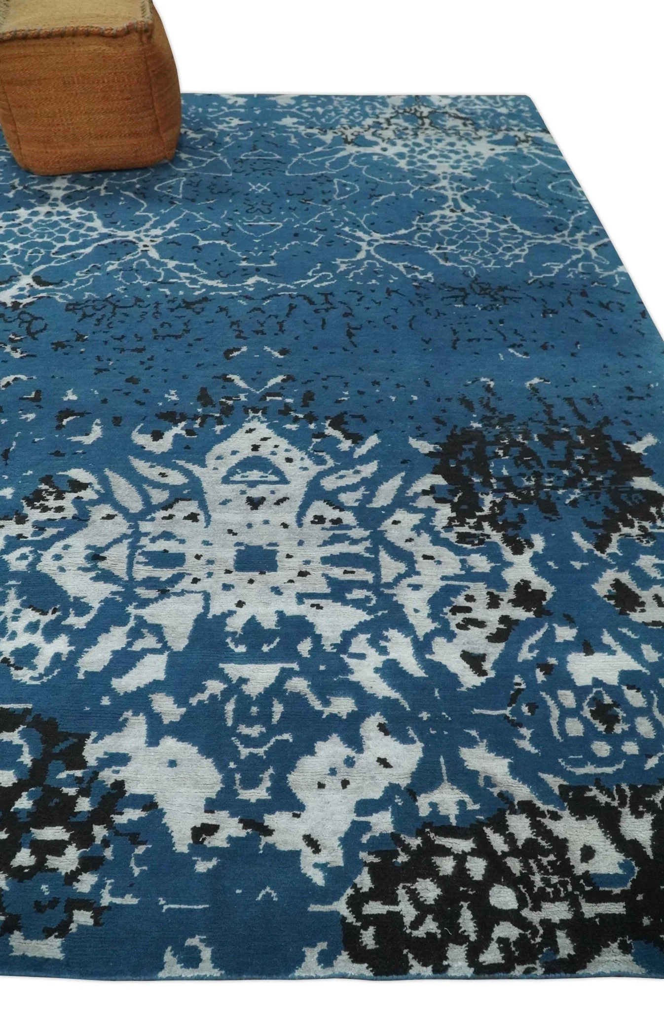 Transitional 7x10 Ivory, Blue and Black Modern Abstract Hand knotted Wool Area Rug - Image 3