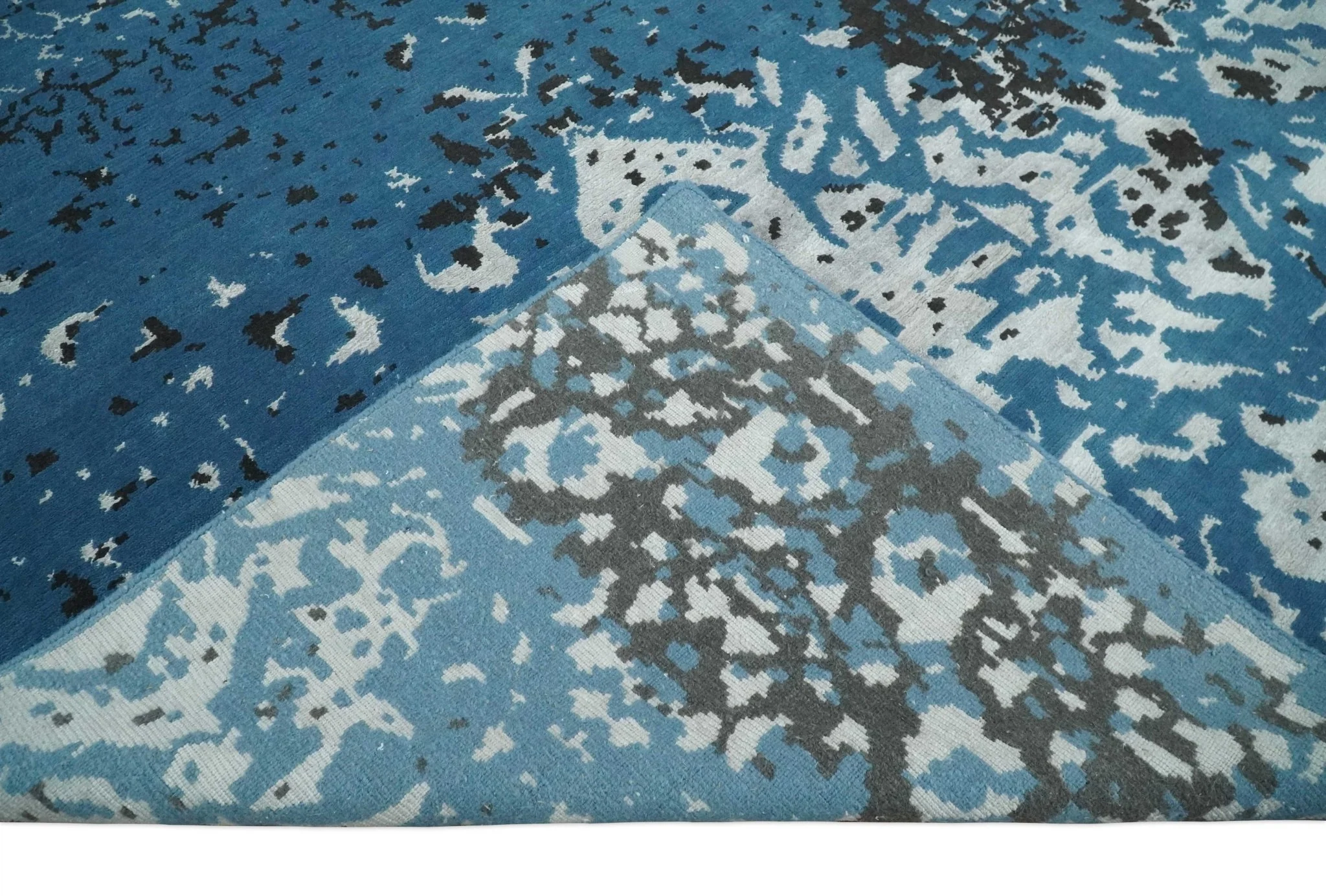 Transitional 7x10 Ivory, Blue and Black Modern Abstract Hand knotted Wool Area Rug - Image 7
