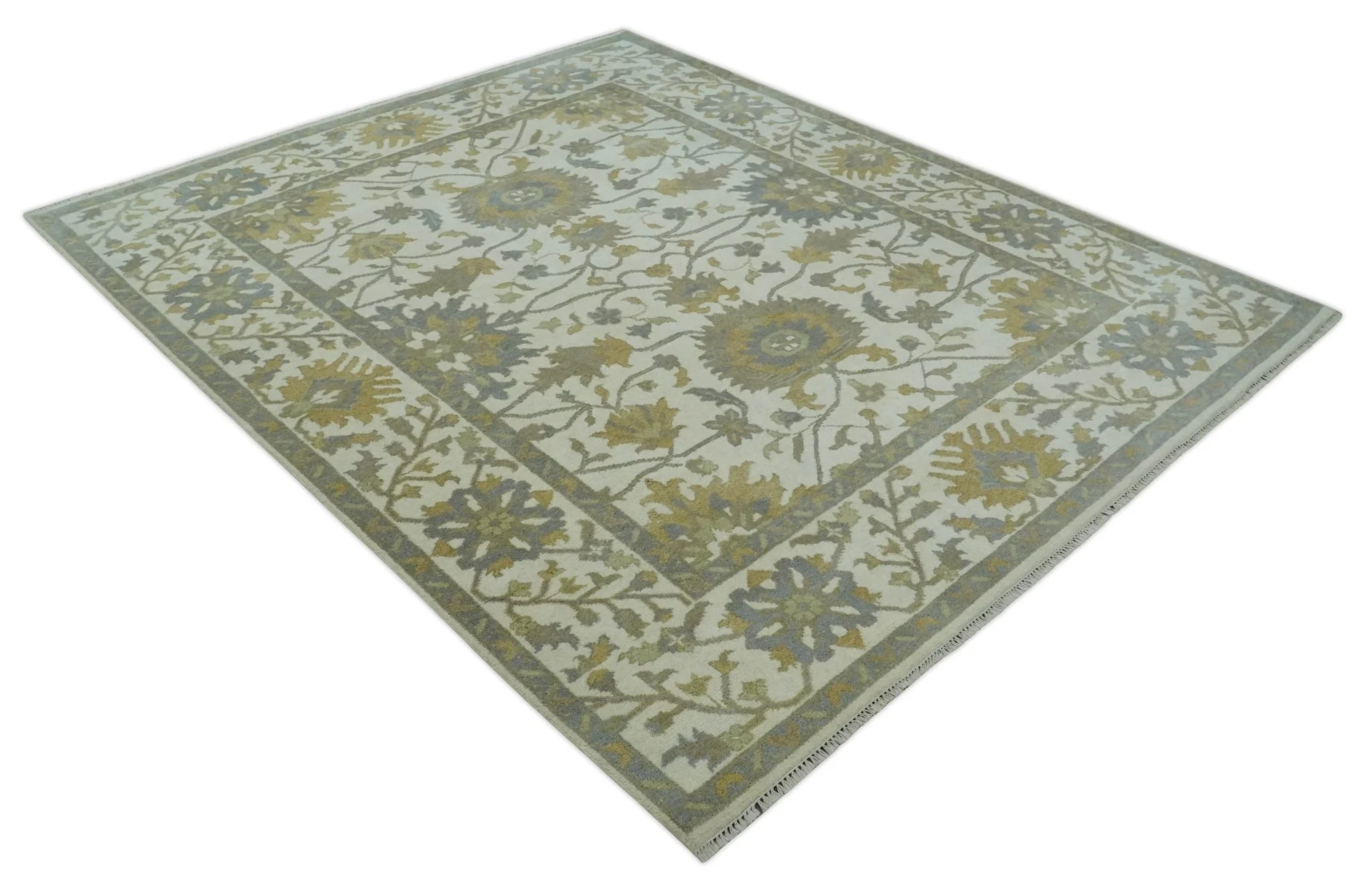 8.6x10 Ivory, Beige and Charcoal Hand Knotted Heriz Serapi Floral Area Rug | TRDCP1186810 - Image 9