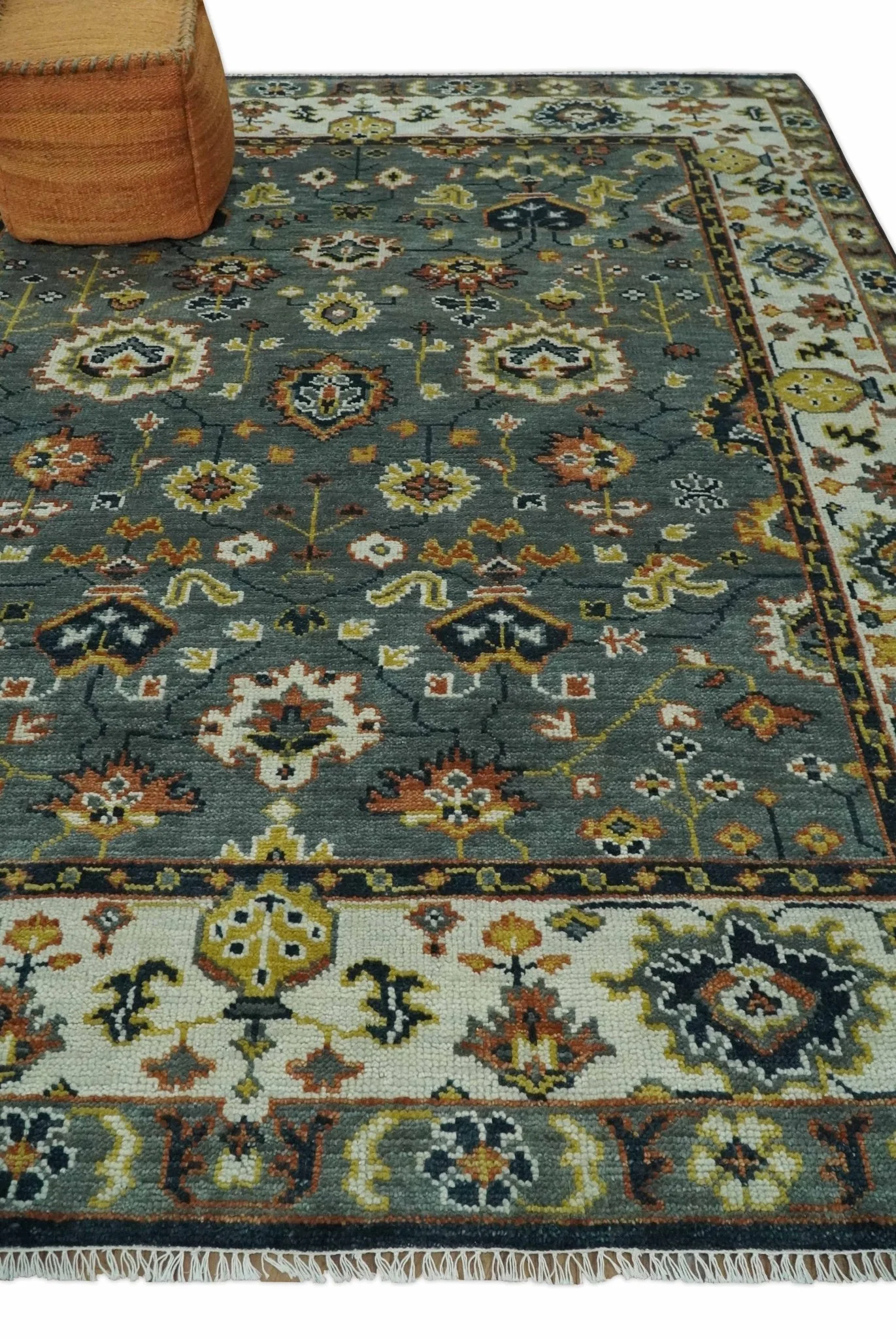 Antique 8x10 Gray and Ivory Traditional Persian Oushak Wool Rug | TRDCP1114810 - Image 3