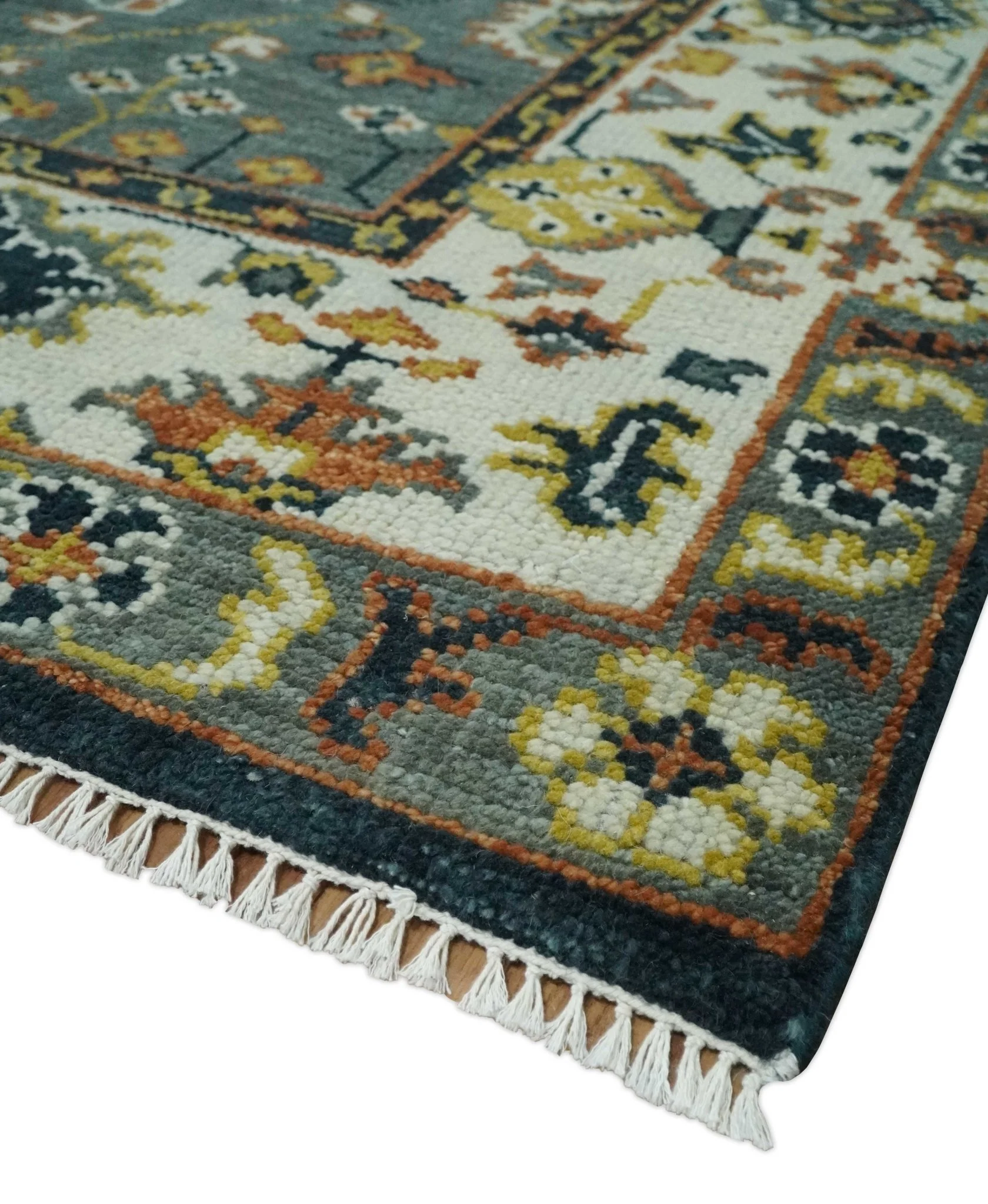Antique 8x10 Gray and Ivory Traditional Persian Oushak Wool Rug | TRDCP1114810 - Image 5