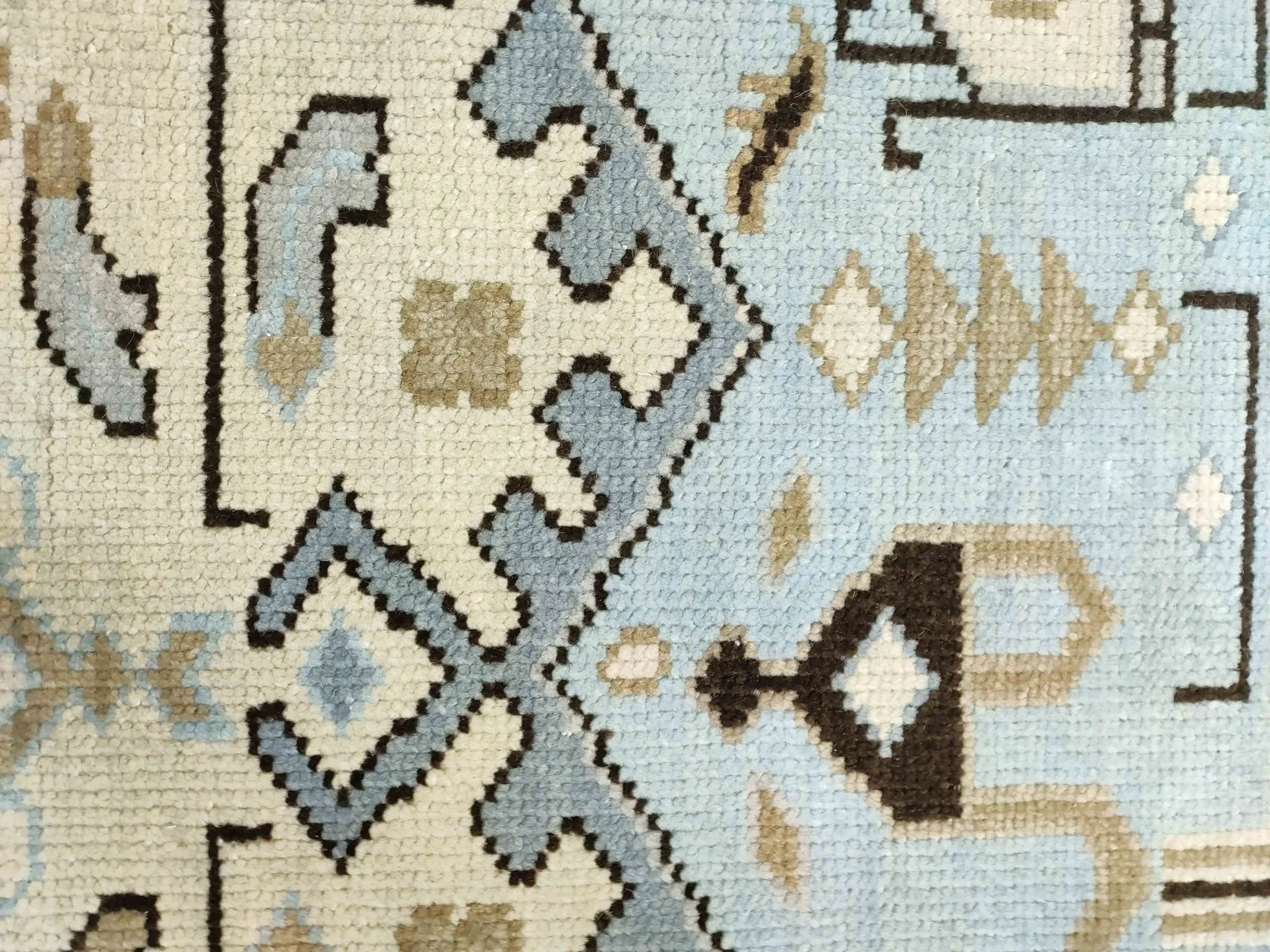 8x10 Hand Knotted Heriz Serapi Ivory and Blue Traditional Antique Persian Area Rug - Image 4
