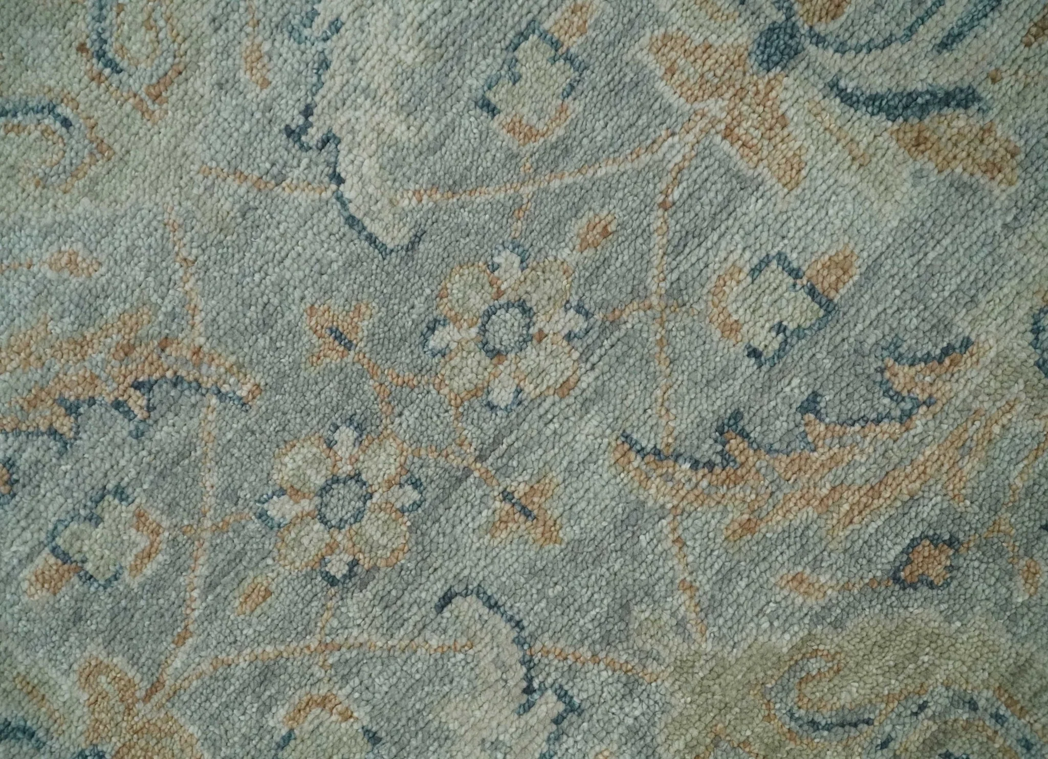 Custom Made Hand Knotted Silver and Blue Traditional Oushak Wool Rug - Image 4