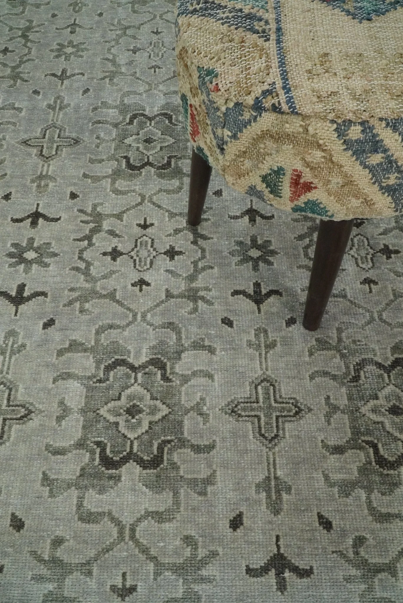 8x10, 9x12 and 10x14 Hand Knotted Wool Blend Silver and Brown Area Rug  | EMP7 - Image 4