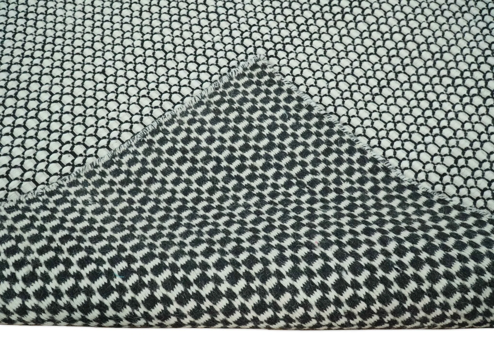 8x10 and 9x12 Flatwoven Dhurrie Modern Checkered Black and Ivory Wool Area Rug, Layering Rug | TRDCP831 - Image 7
