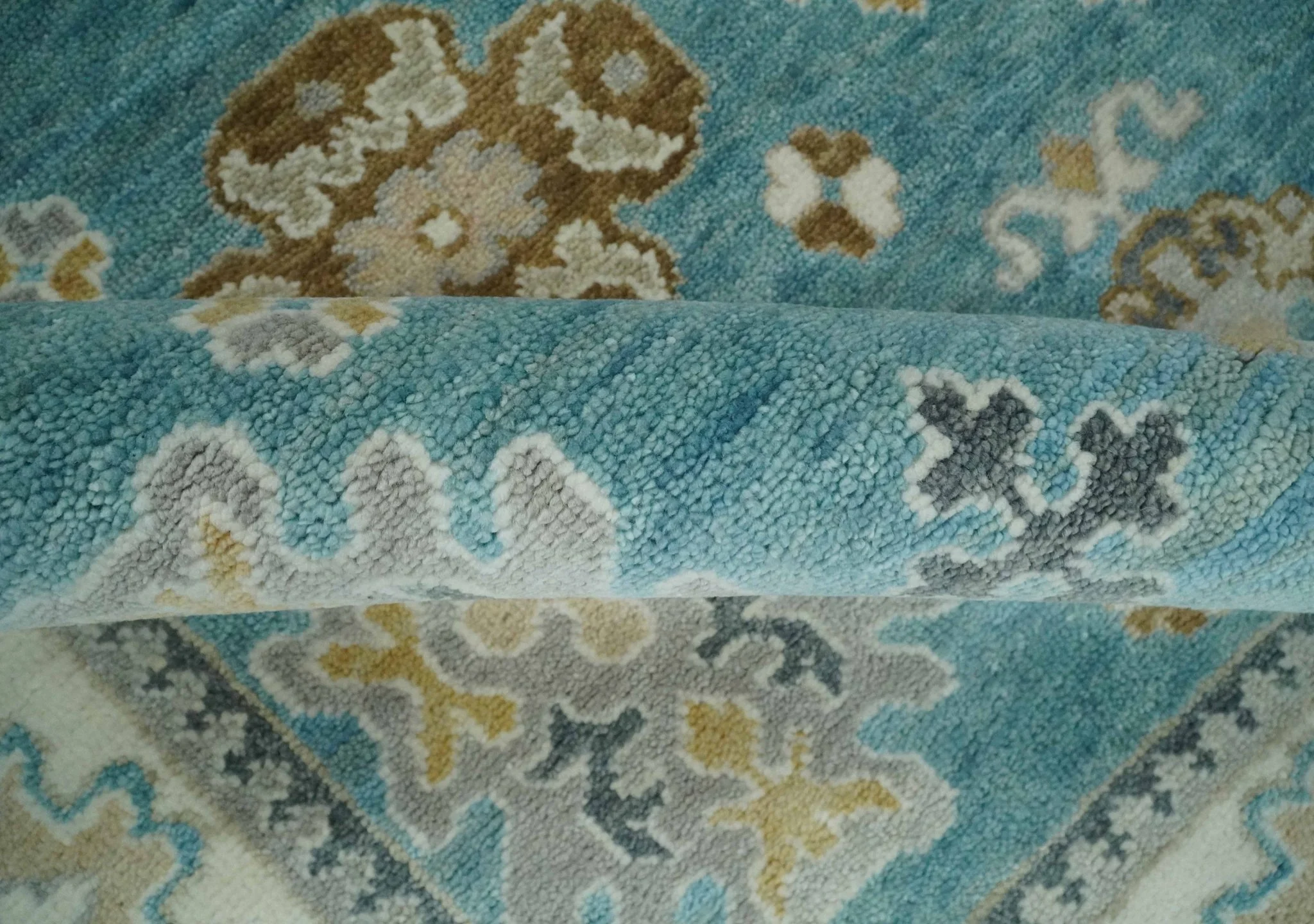 8x10 Hand Knotted Aqua and Ivory Traditional Oushak Wool Area Rug - Image 6