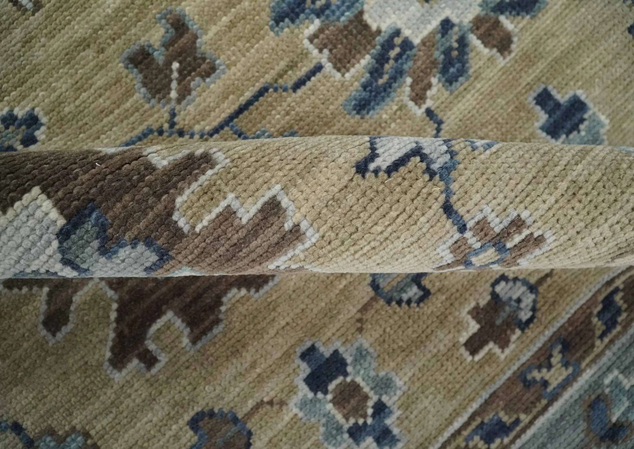 8x10 Traditional Beige and Gray Antique Style Floral Hand knotted Wool Area Rug - Image 6