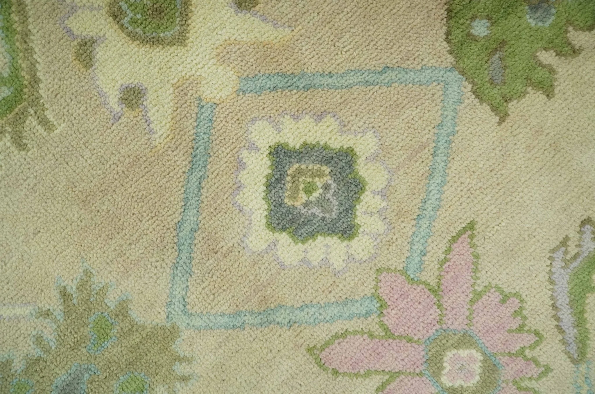 8x10 Beige and Green Hand Knotted Traditional Oriental Oushak wool area rug - Image 4