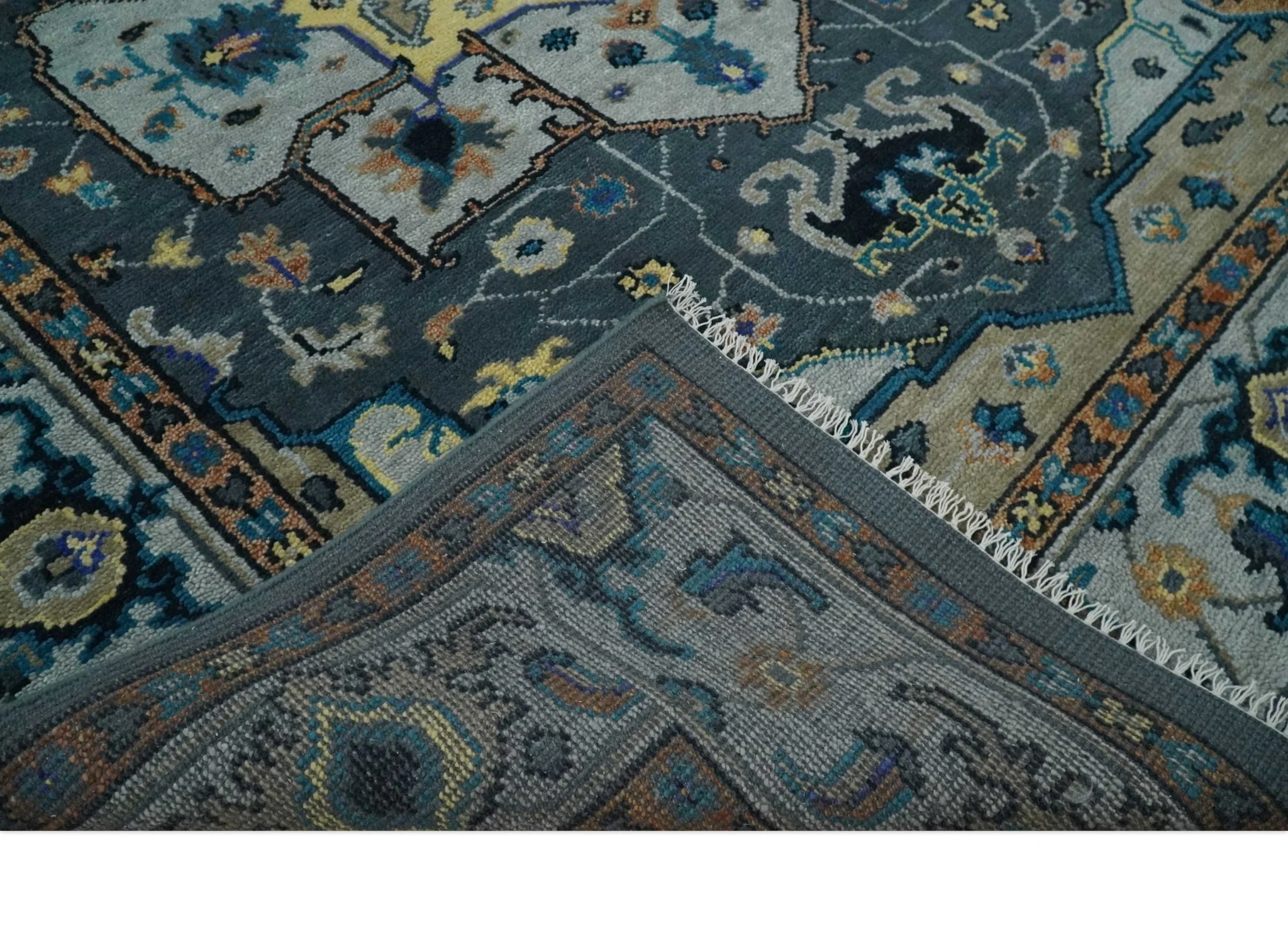 8x10 Blue, Silver and Beige Hand Knotted Traditional Heriz Serapi Wool Area Rug - Image 7