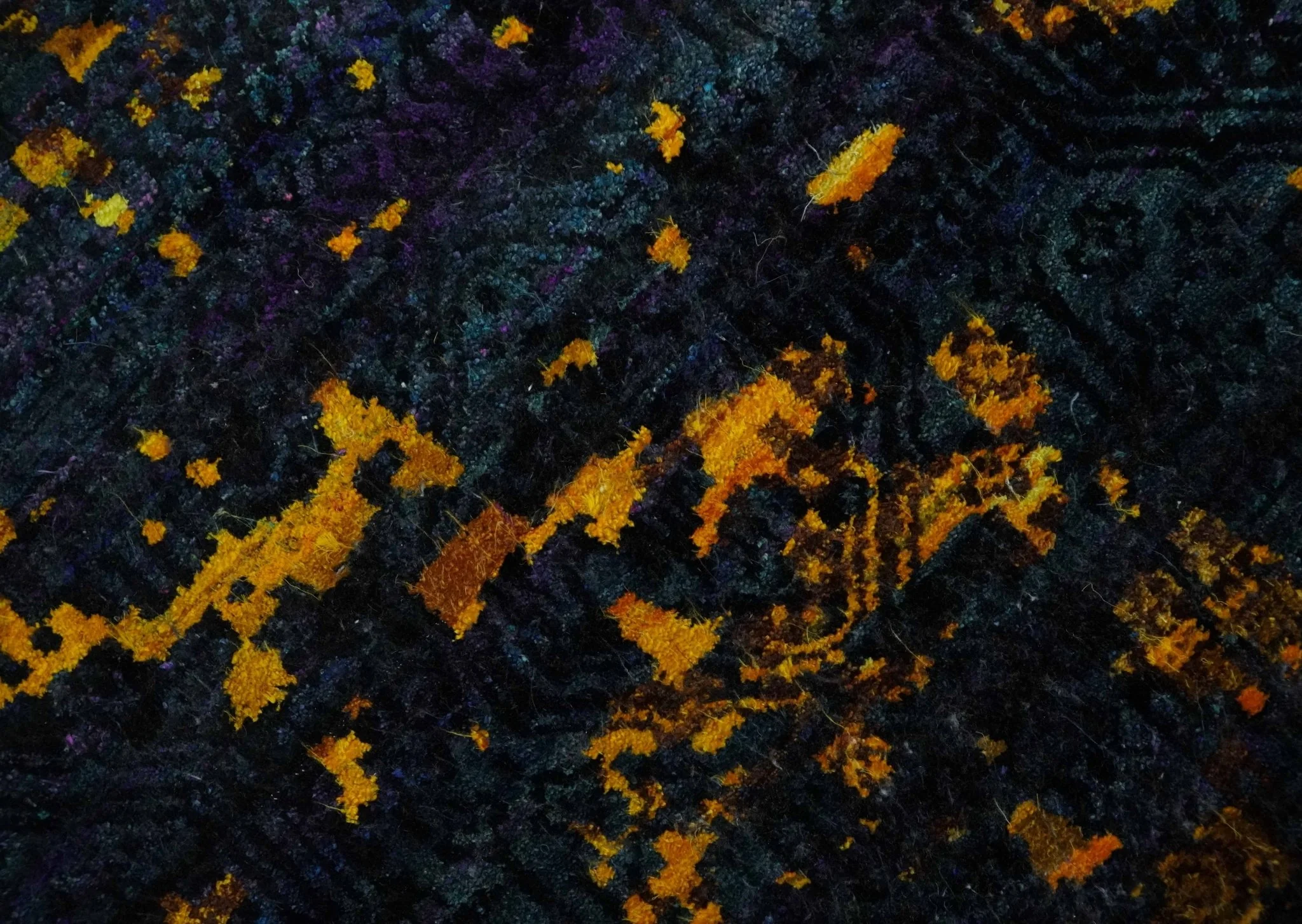 Recycled Silk 8x10 Charcoal and gold Modern Abstract Handmade Area Rug - Image 4