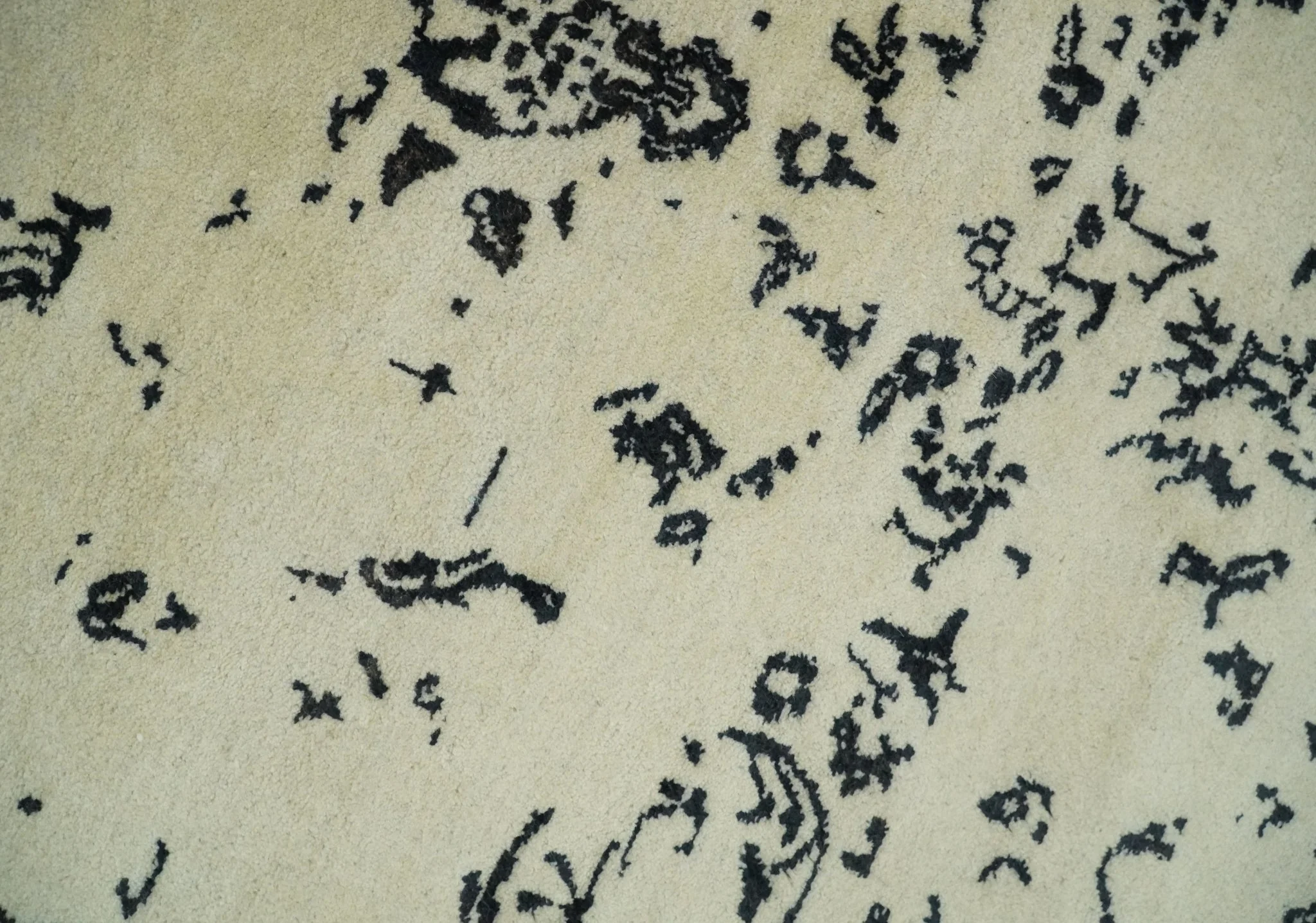 8x10 Fine Hand Knotted Beige and Black Traditional Vintage Persian Antique Wool Rug | AGR35 - Image 4