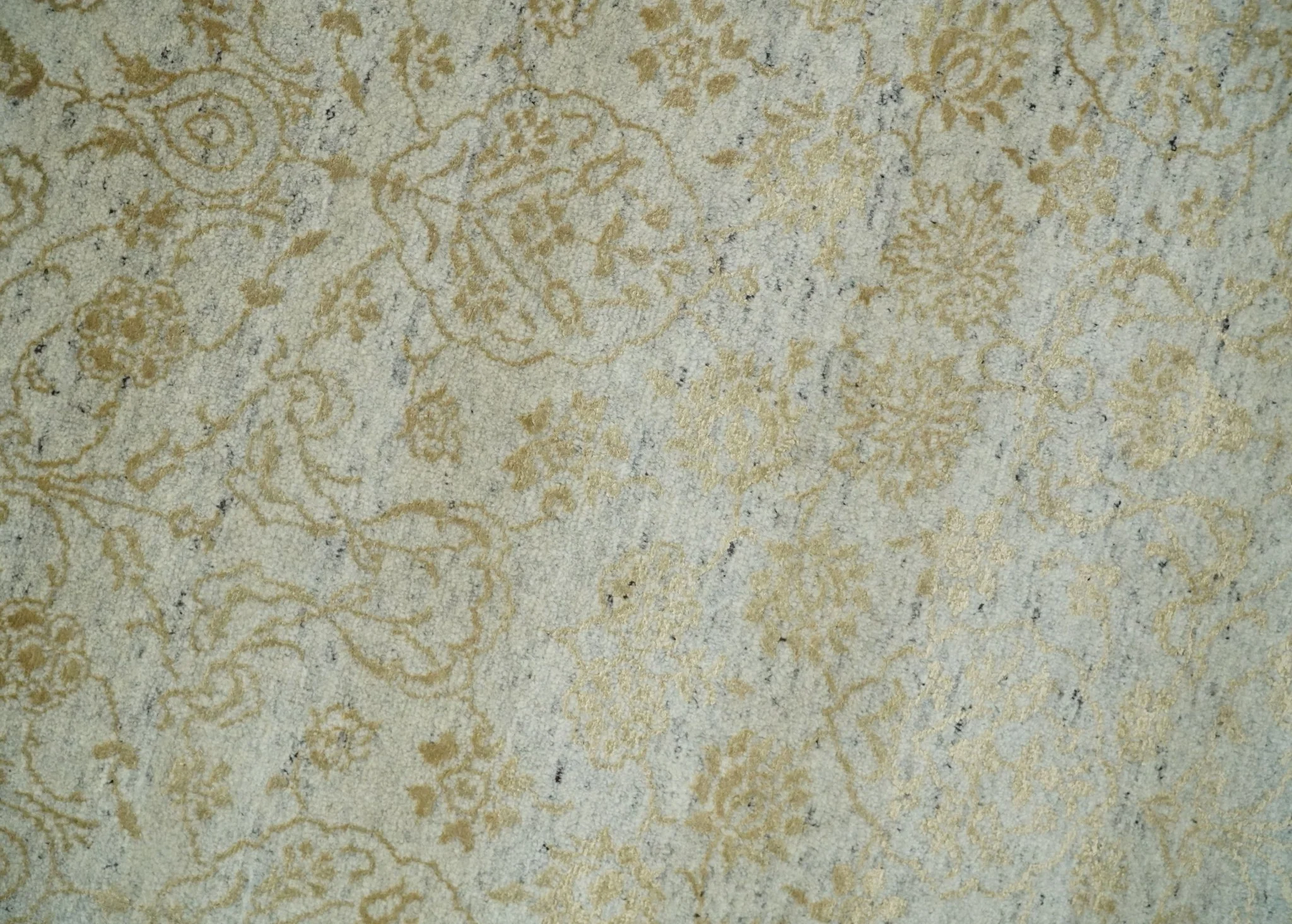 8x10 Fine Hand Knotted Beige and Gold Traditional Vintage Persian Style Antique Silk Rug | AGR21 - Image 4