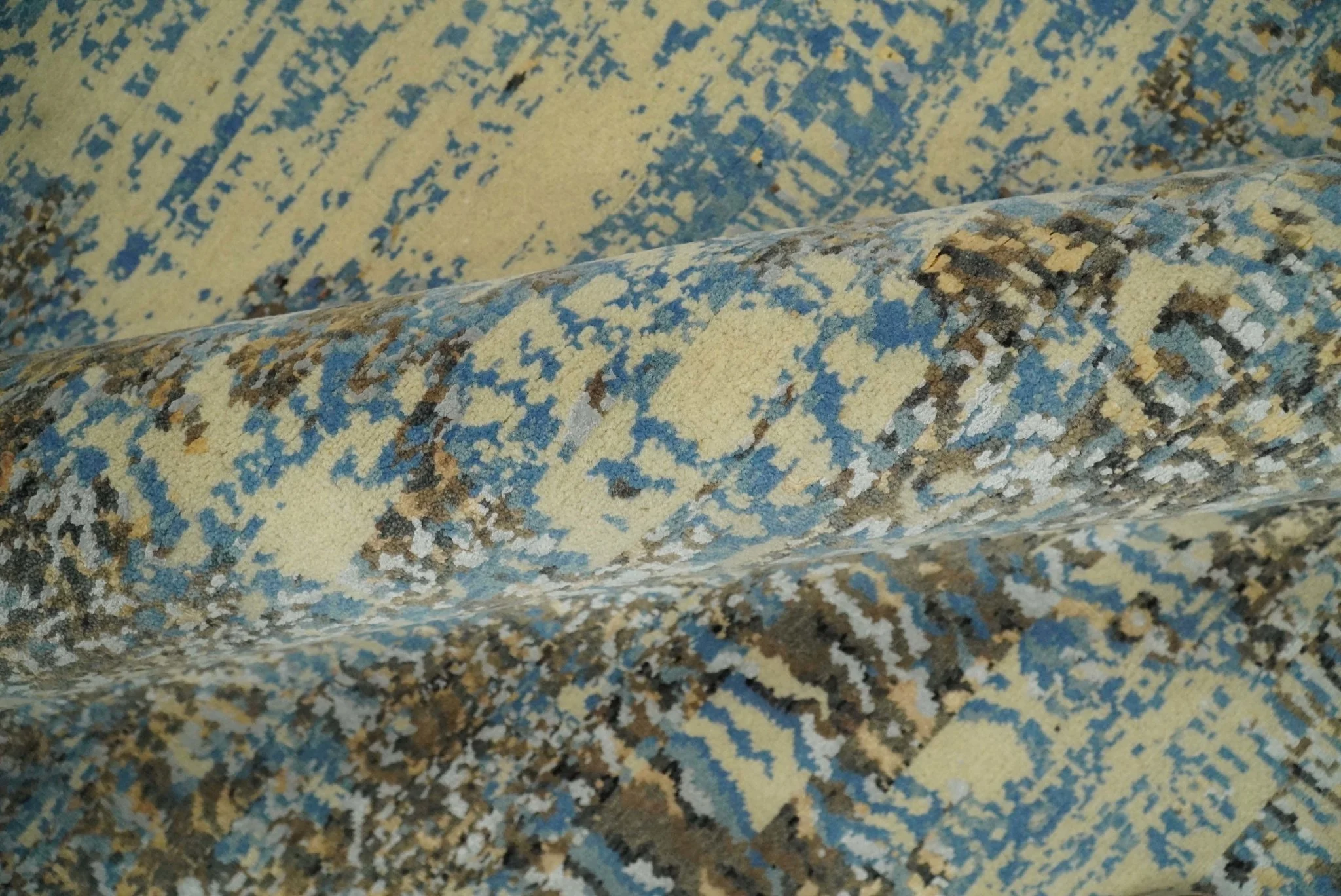 8x10 Fine Hand Knotted Blue and Brown Modern Abstract Style Antique Wool and Silk Area Rug | TRDCP627810 - Image 7