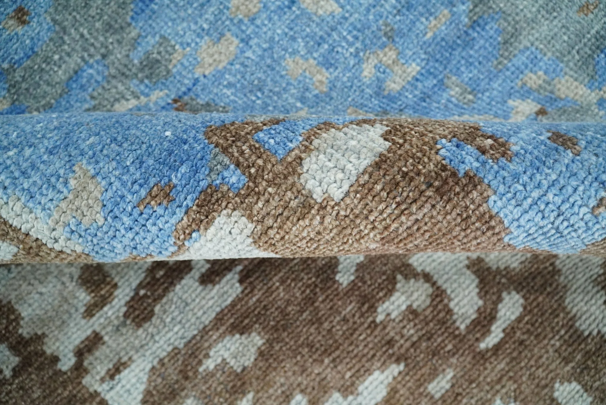 8x10 Hand Knotted Blue and Silver Modern Abstract Low Pile Contemporary Wool Rug | TRD2650 - Image 10