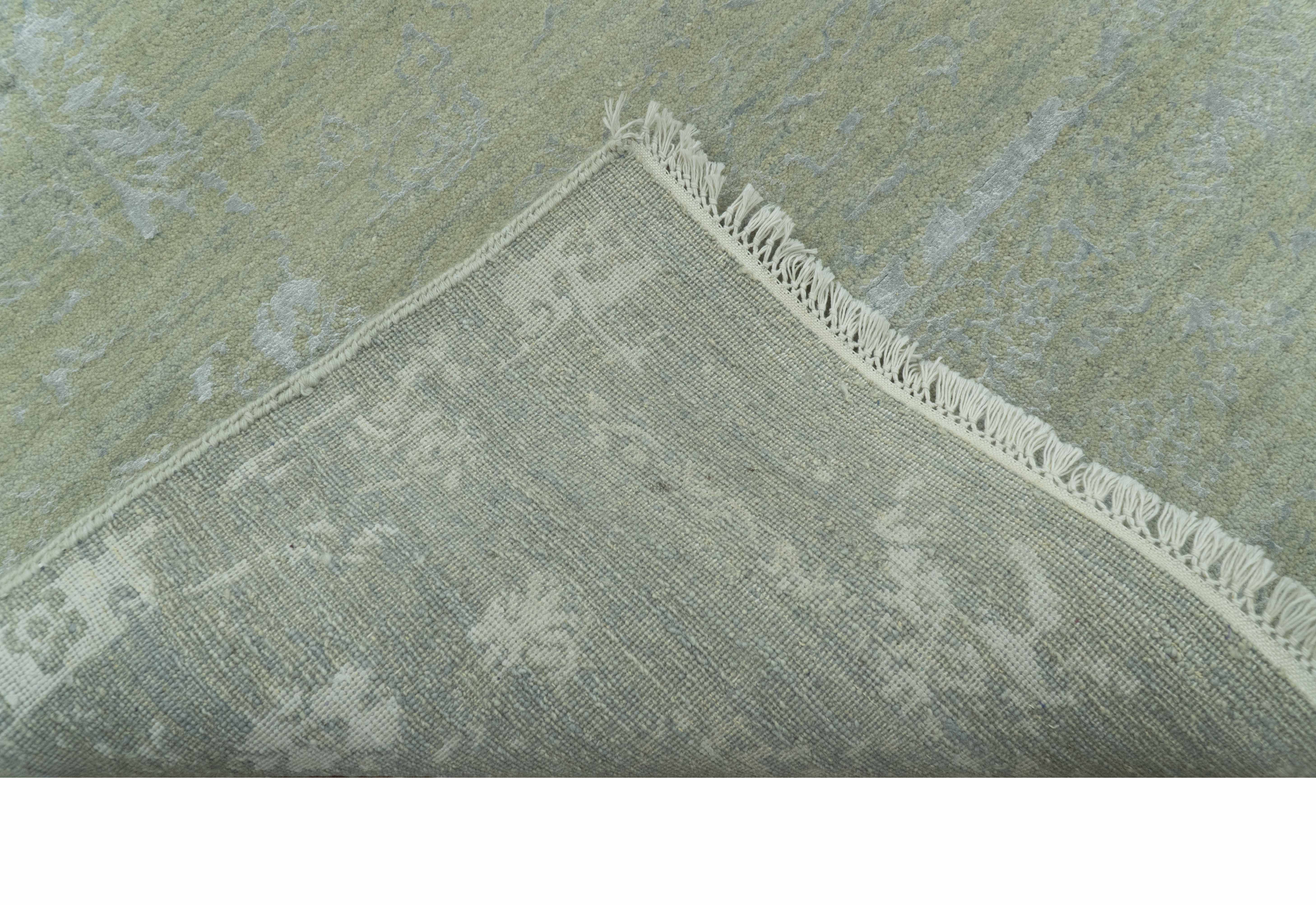 8X10 Fine Hand Knotted Green And Gray Modern abstract Design Wool and Art Silk Rug - Image 5