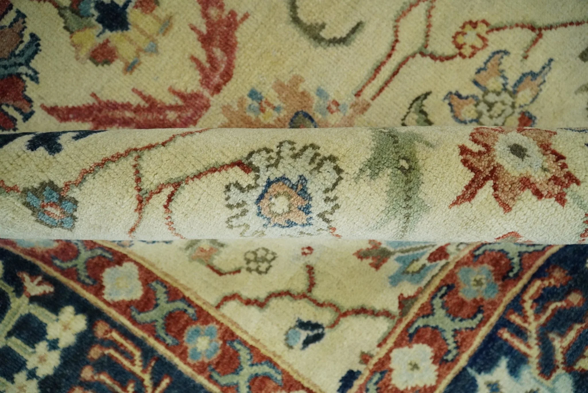 8x10 Fine Hand Knotted Ivory and Blue Traditional Vintage Style Mahal Antique Wool Rug | TRDCP492810 - Image 10