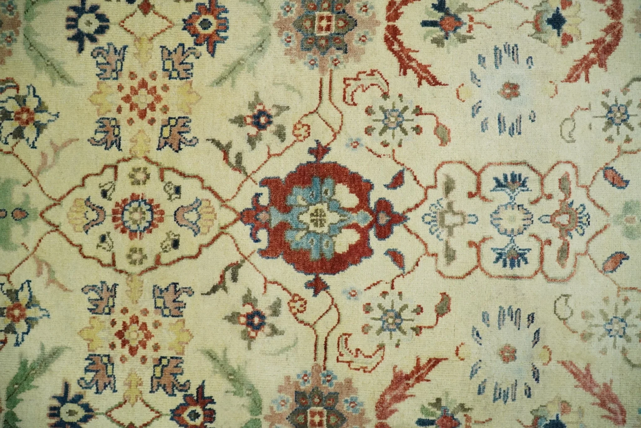 8x10 Fine Hand Knotted Ivory and Blue Traditional Vintage Style Mahal Antique Wool Rug | TRDCP492810 - Image 12