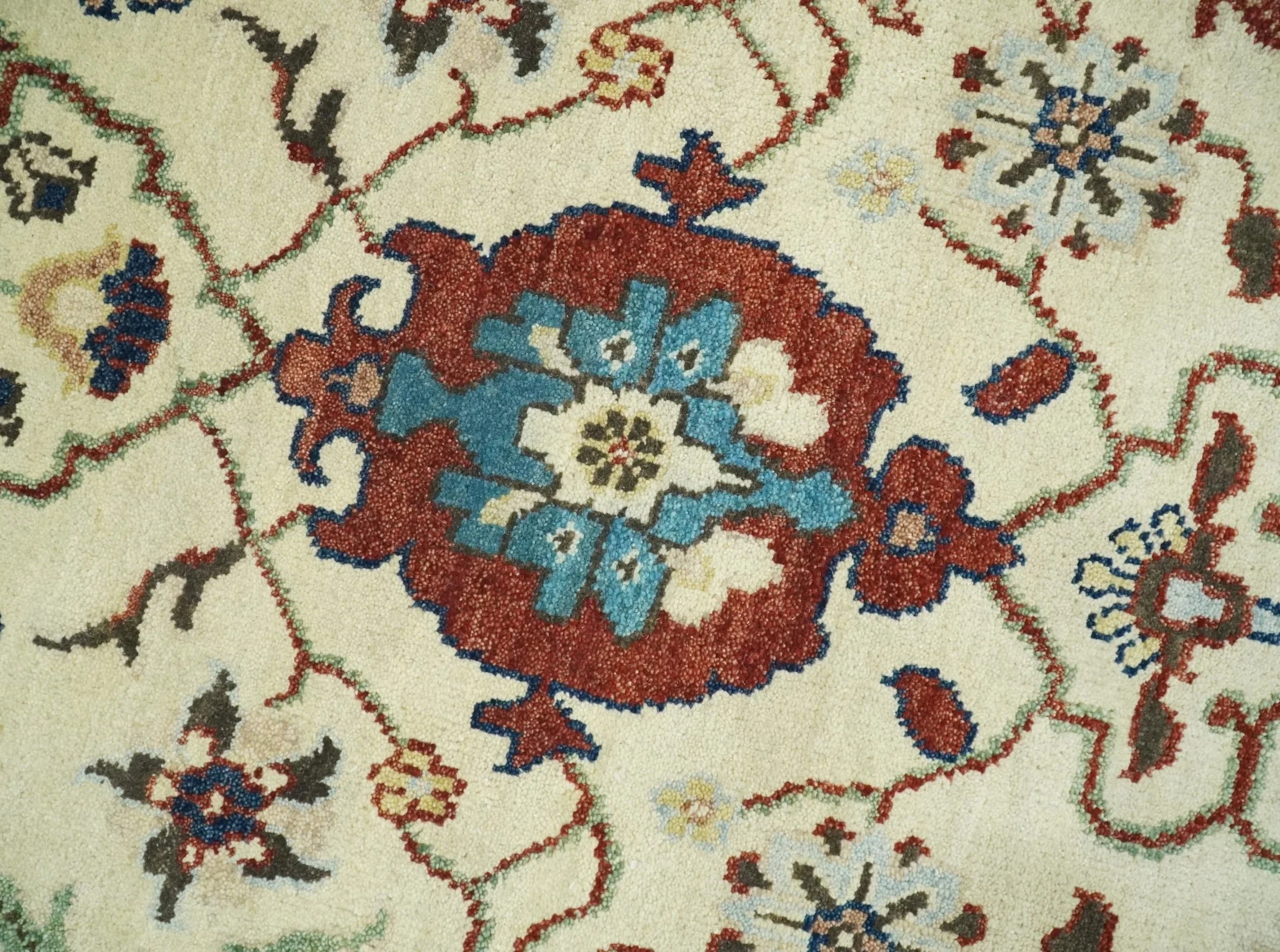 8x10 Fine Hand Knotted Beige and Blue Traditional Oriental Oushak Antique Floral Wool Rug | TRDCP514810 - Image 5