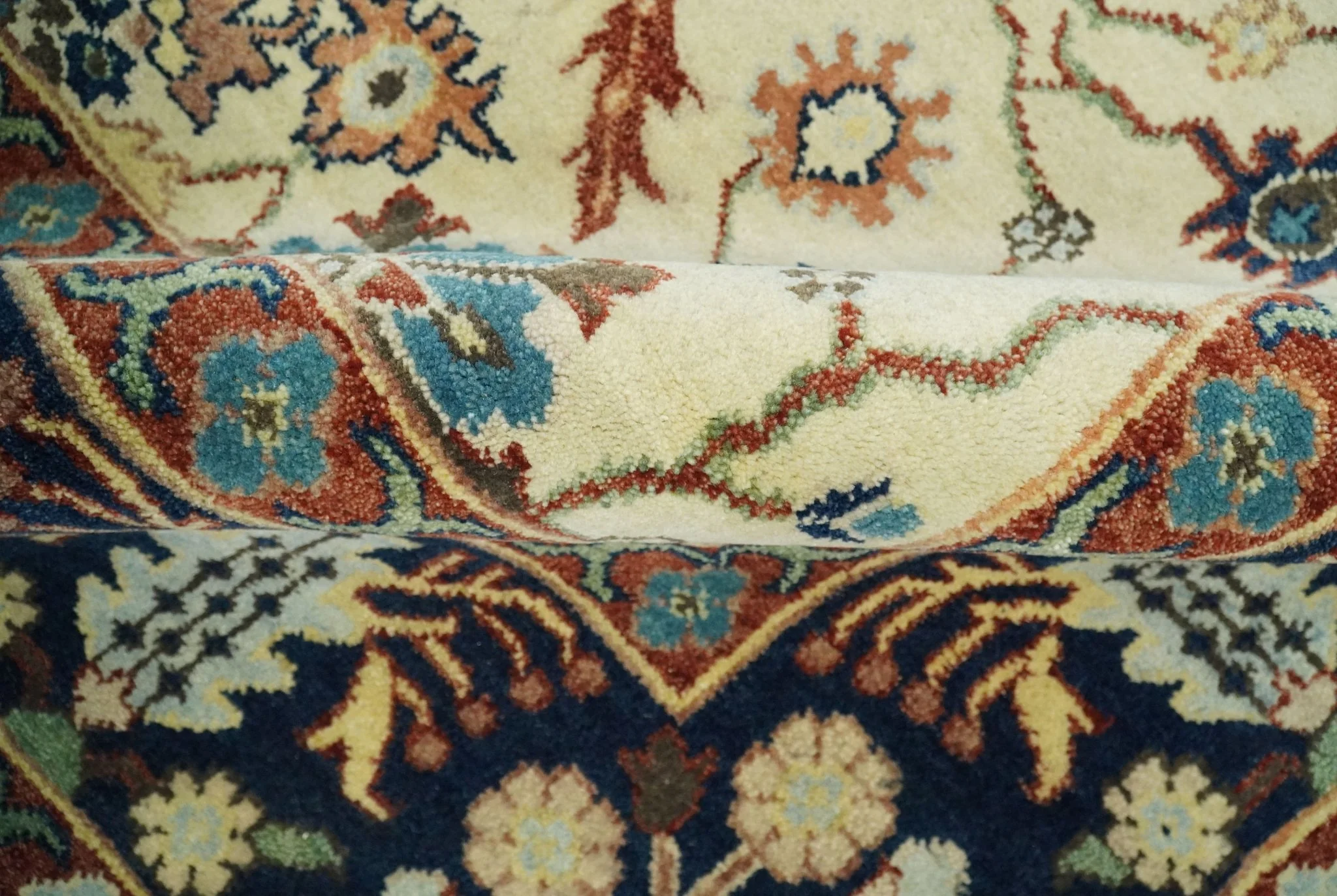 8x10 Fine Hand Knotted Beige and Blue Traditional Oriental Oushak Antique Floral Wool Rug | TRDCP514810 - Image 7