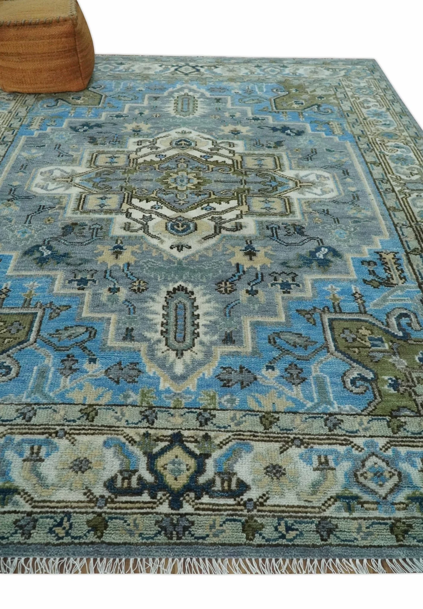 8x10 Gray, Ivory, Moss Green and Blue Hand Knotted Traditional Heriz Wool Area Rug - Image 3