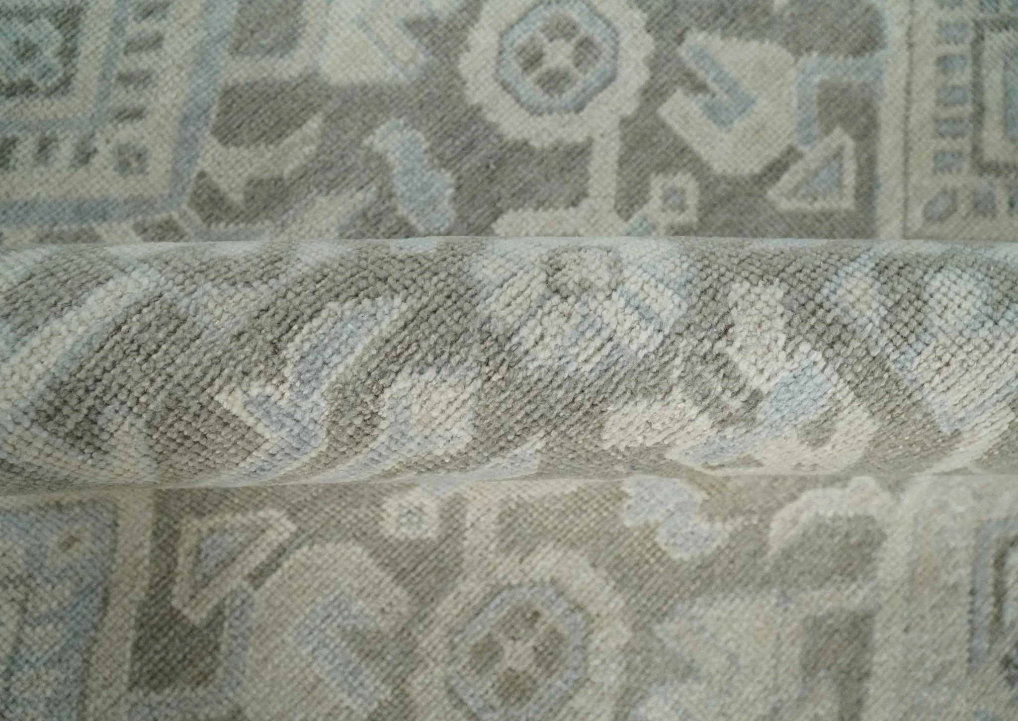 Hand Knotted Low Pile 8x10 Brown, Ivory and Blue Traditional Design Wool Area Rug - Image 9