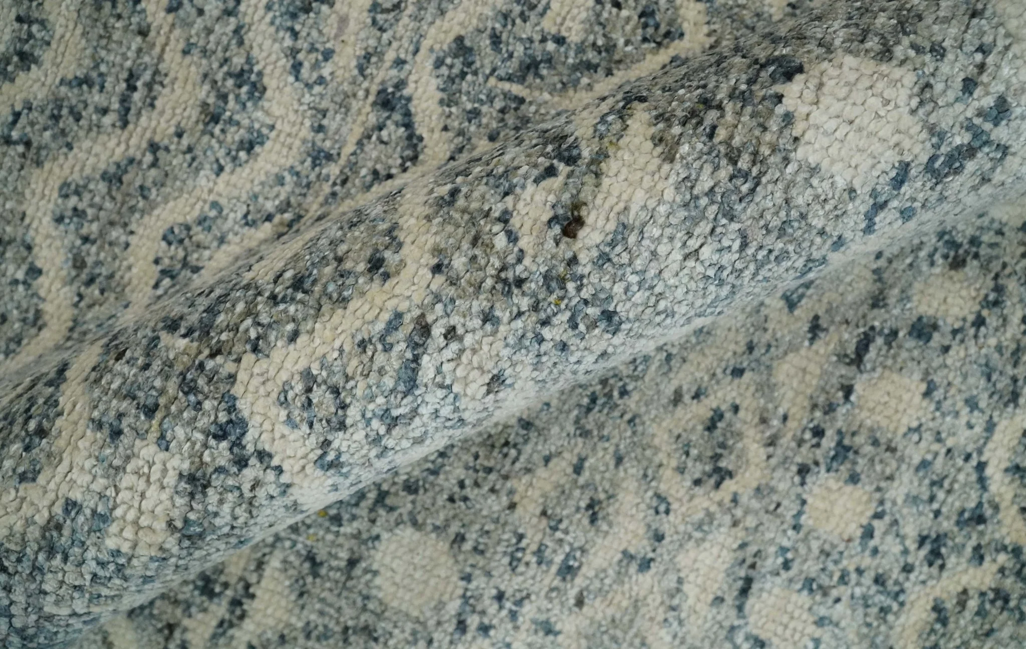 8x10 Hand Knotted Beige, Gray and Blue Modern Contemporary Southwestern Tribal Trellis Recycled Silk Area Rug | OP44 - Image 6