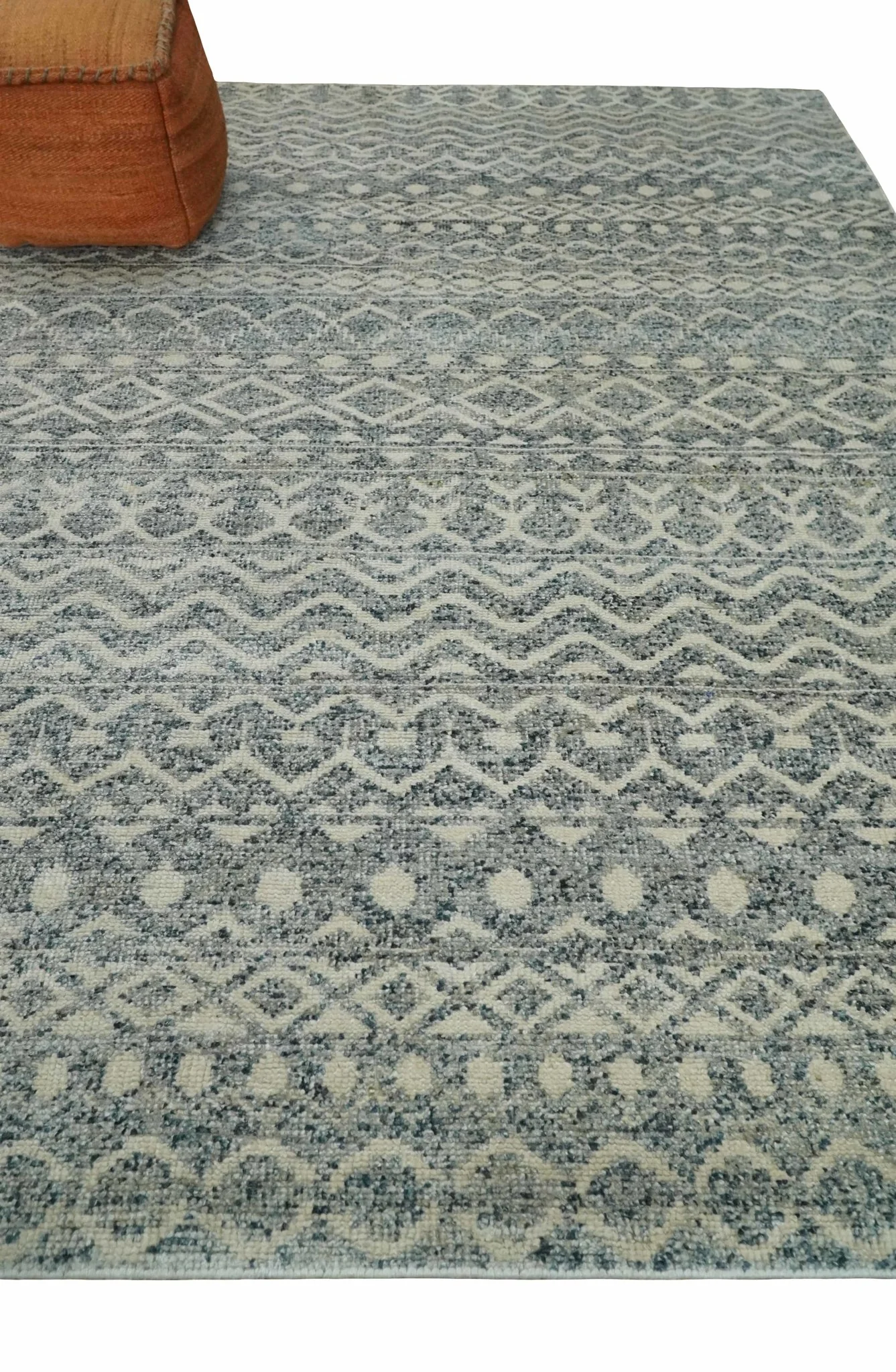8x10 Hand Knotted Beige, Gray and Blue Modern Contemporary Southwestern Tribal Trellis Recycled Silk Area Rug | OP44 - Image 8