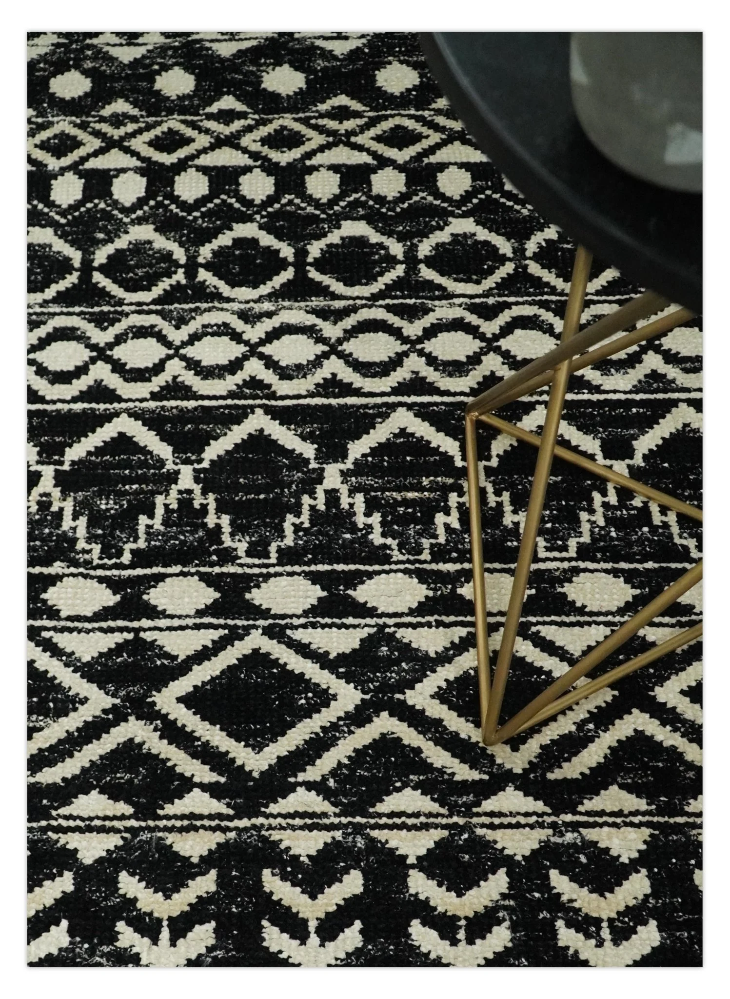 Hand Knotted Black and Ivory Modern Contemporary Southwestern Tribal Trellis Recycled Silk Area Rug | OP11 - Image 2