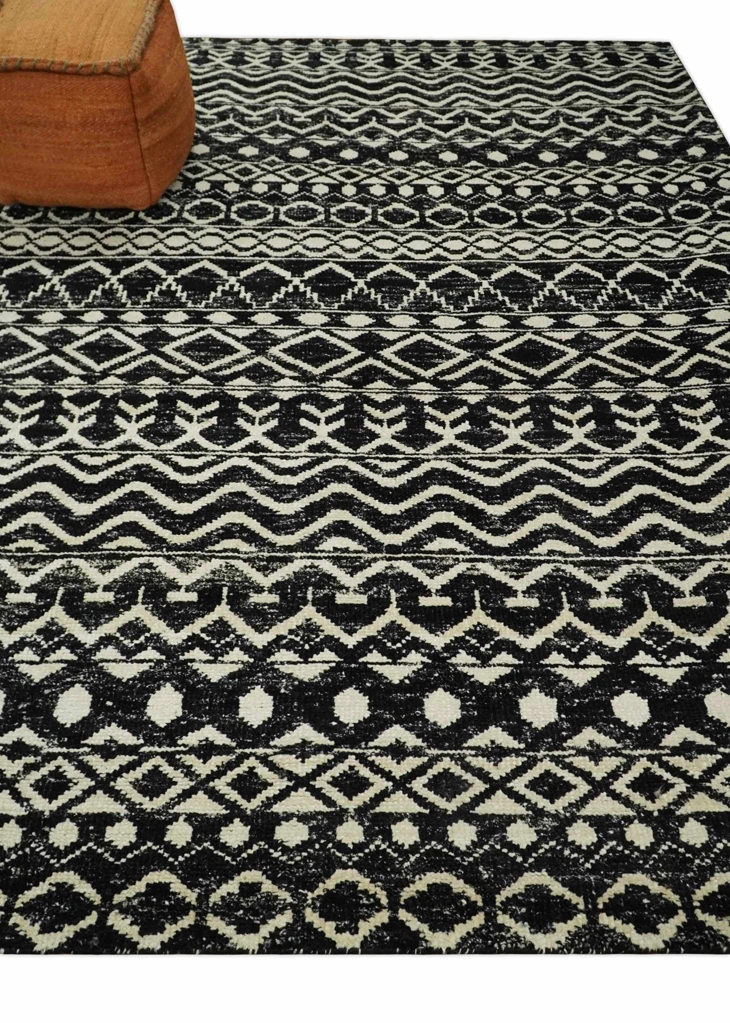 Hand Knotted Black and Ivory Modern Contemporary Southwestern Tribal Trellis Recycled Silk Area Rug | OP11 - Image 3