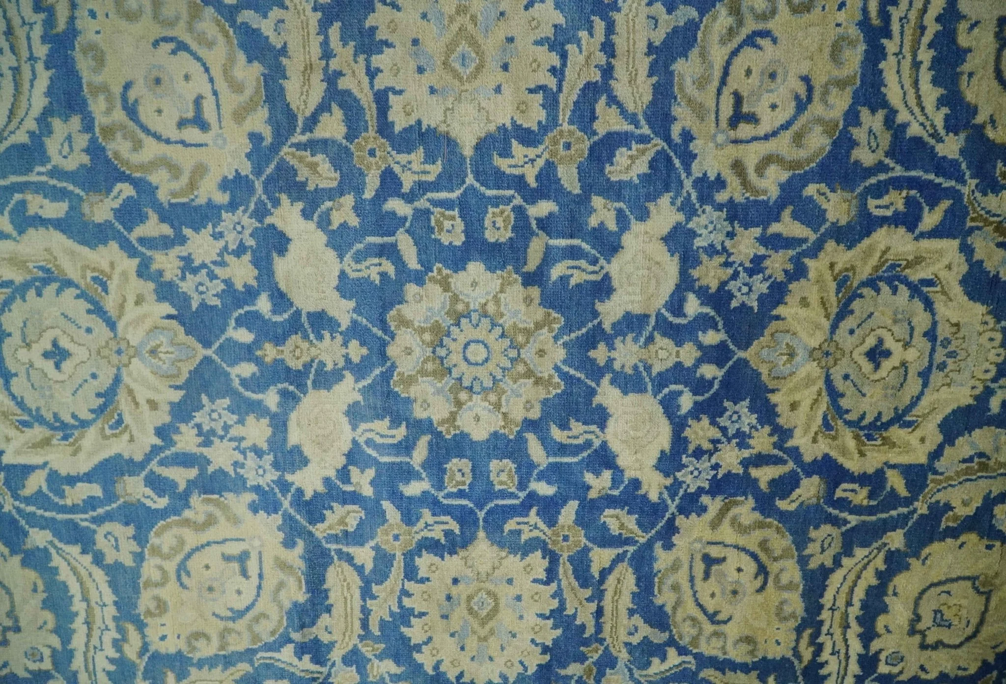 Antique Finish Oushak 8x10 Hand Knotted Blue and Beige Traditional Wool Area Rug - Image 4